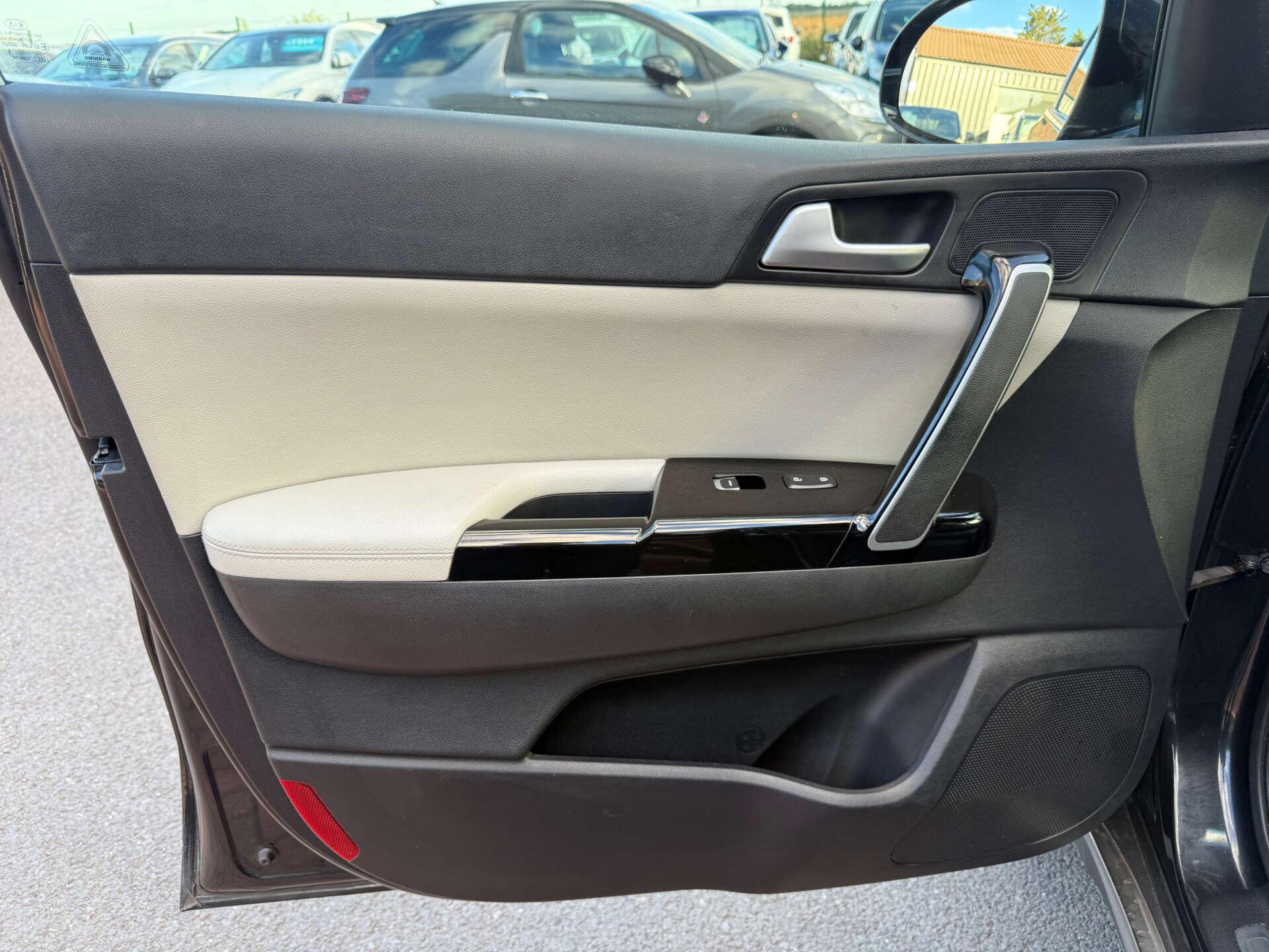 Kia Sportage view 74