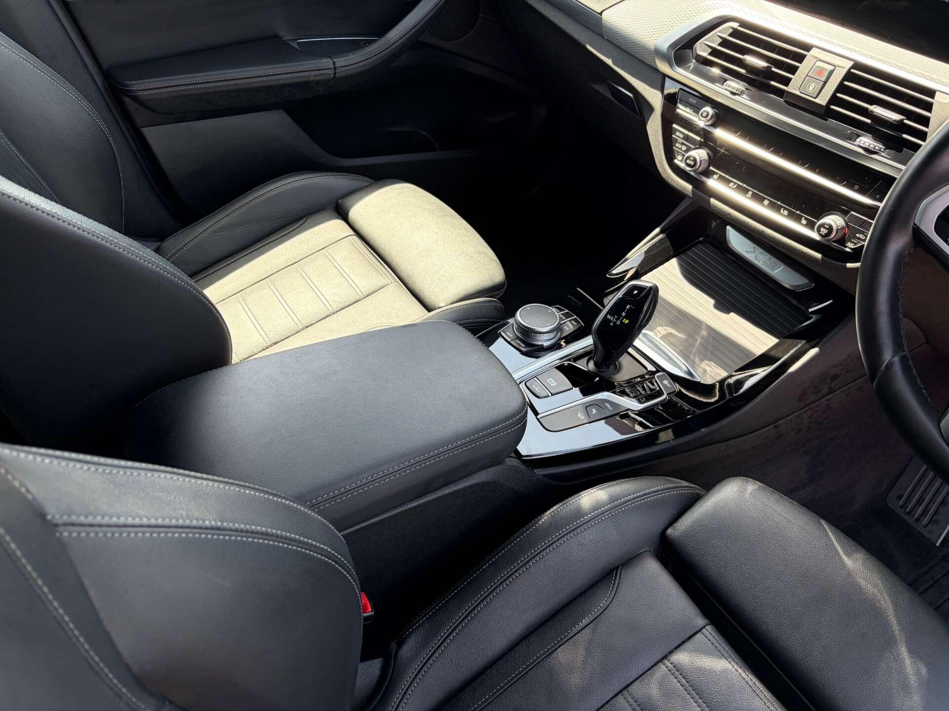 BMW X3 view 43