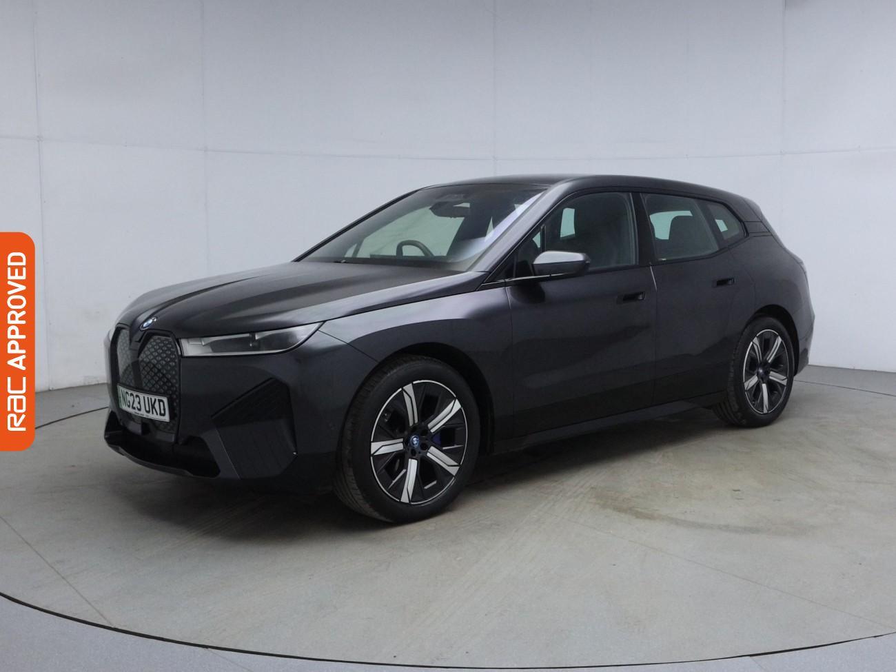 BMW Ix view 32