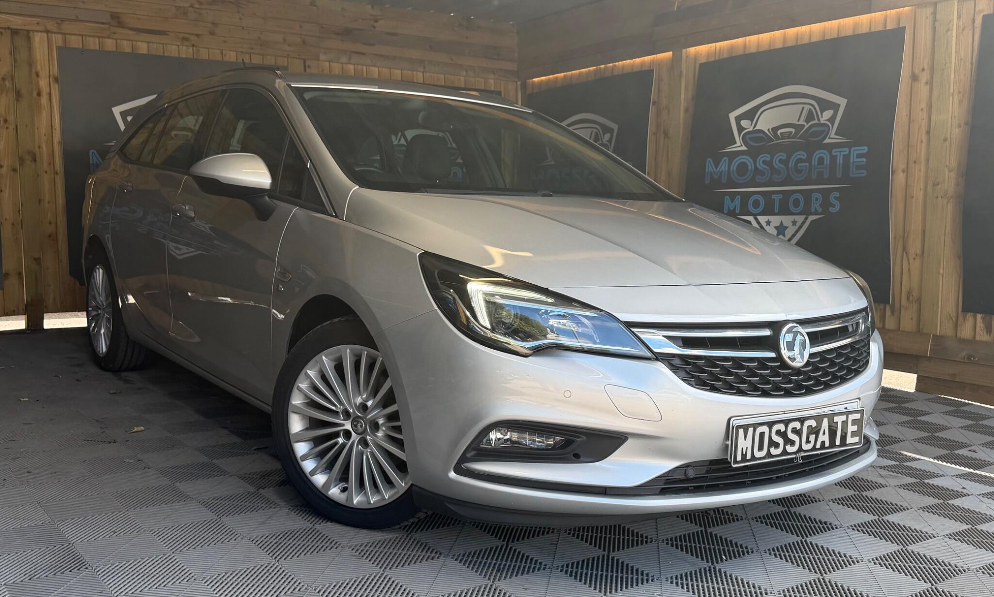 Vauxhall Astra view 5