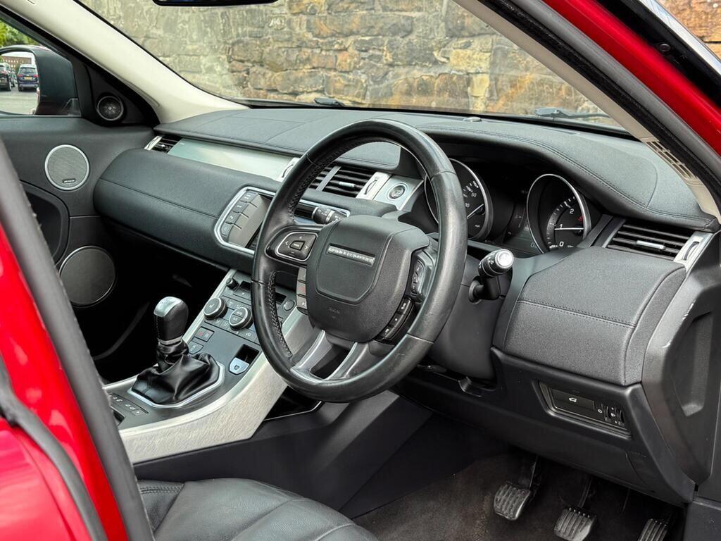 Land Rover Range Rover Evoque view 12