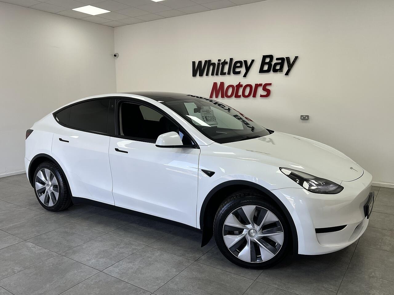 2023 Tesla Model Y in White for sale