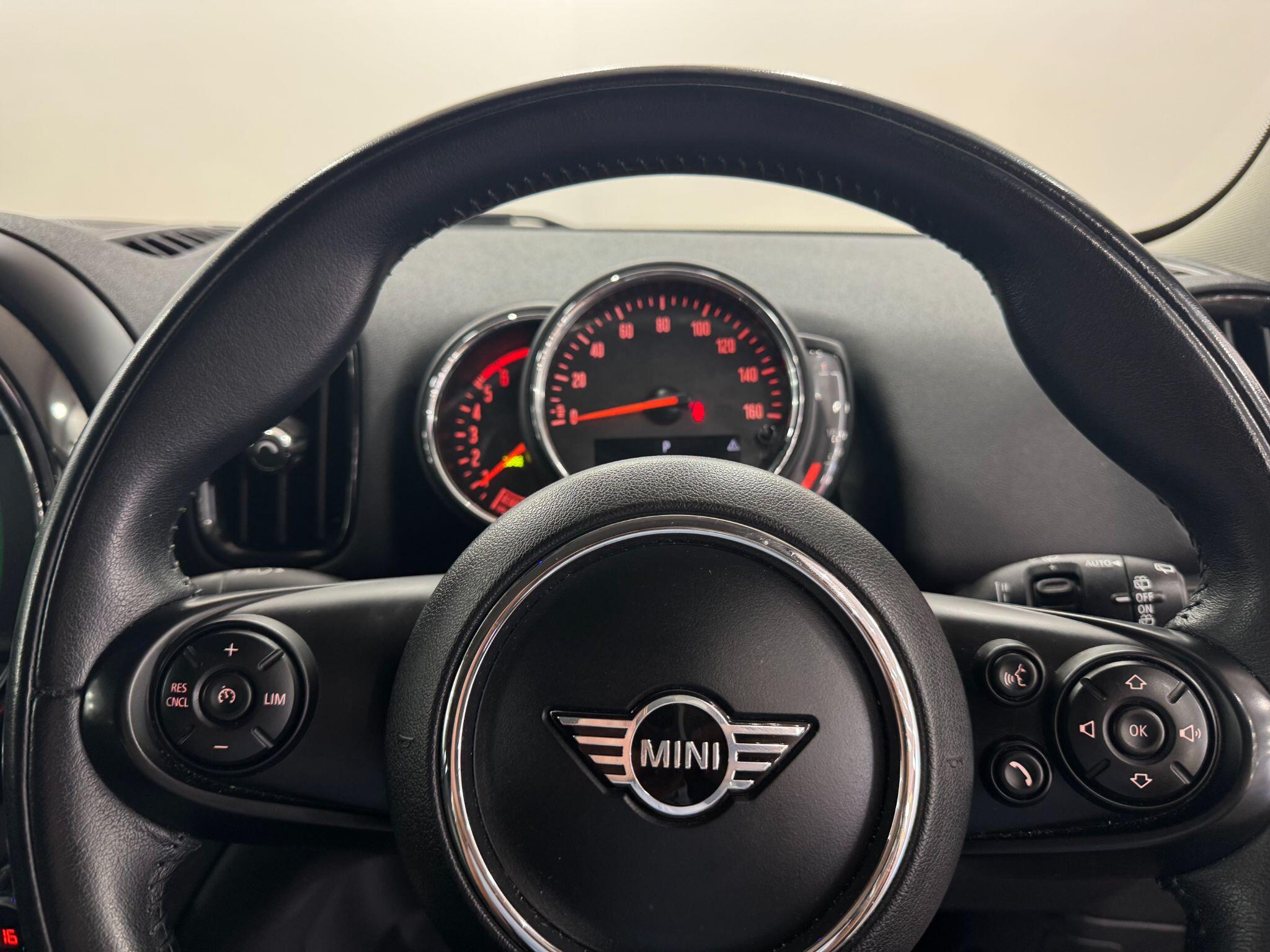 Mini Countryman view 41
