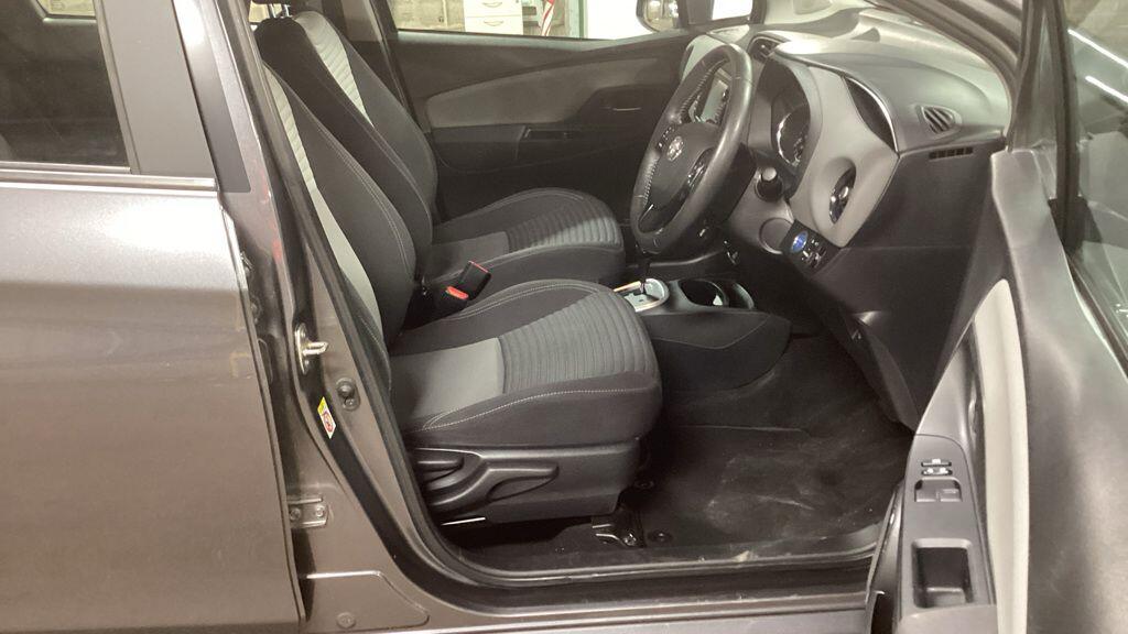 Toyota Yaris view 15