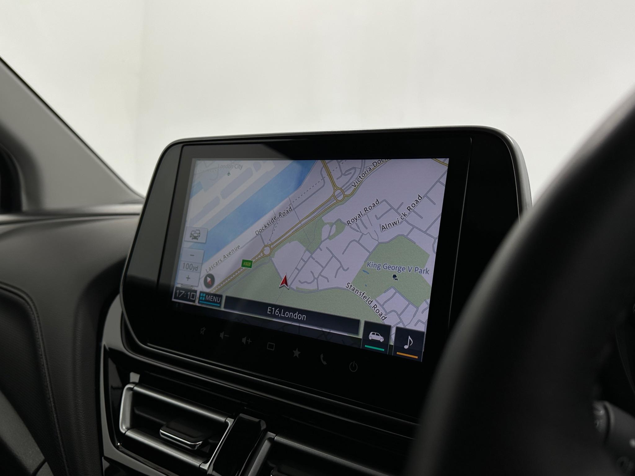 Suzuki S-Cross view 21