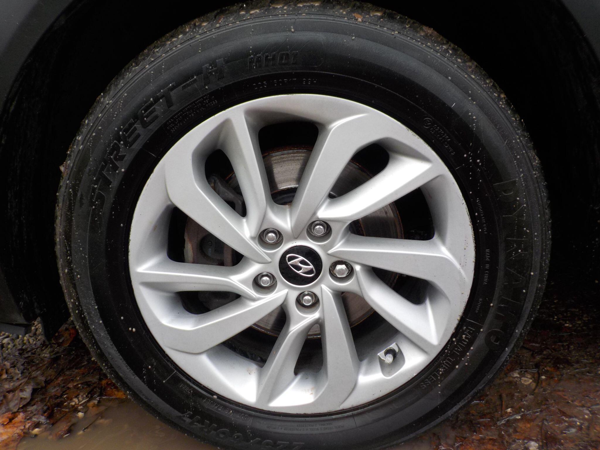 Hyundai TUCSON 1.7 CRDi Blue Drive SE Nav Euro 6 (s/s) 5dr