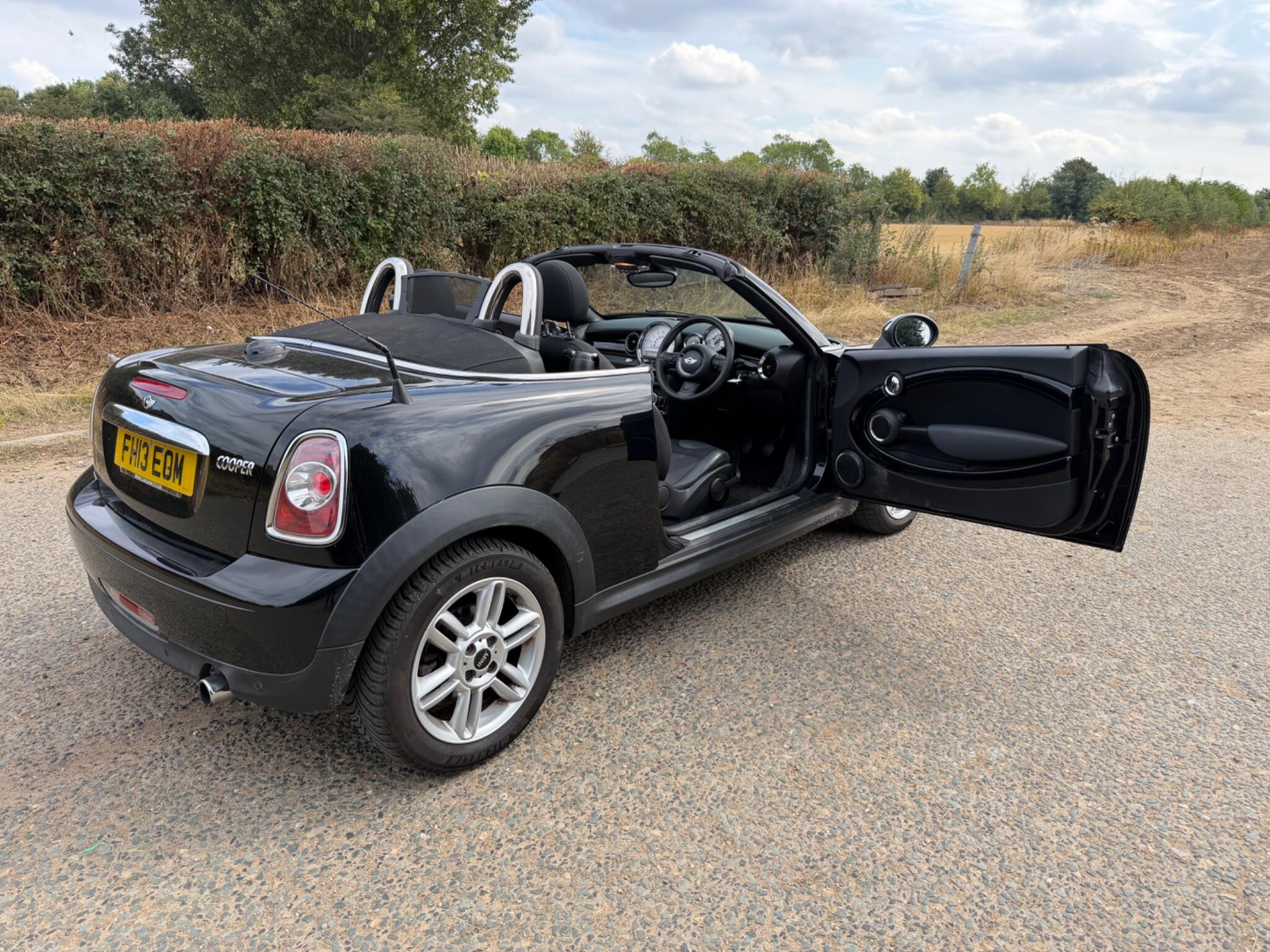 Mini Roadster view 8