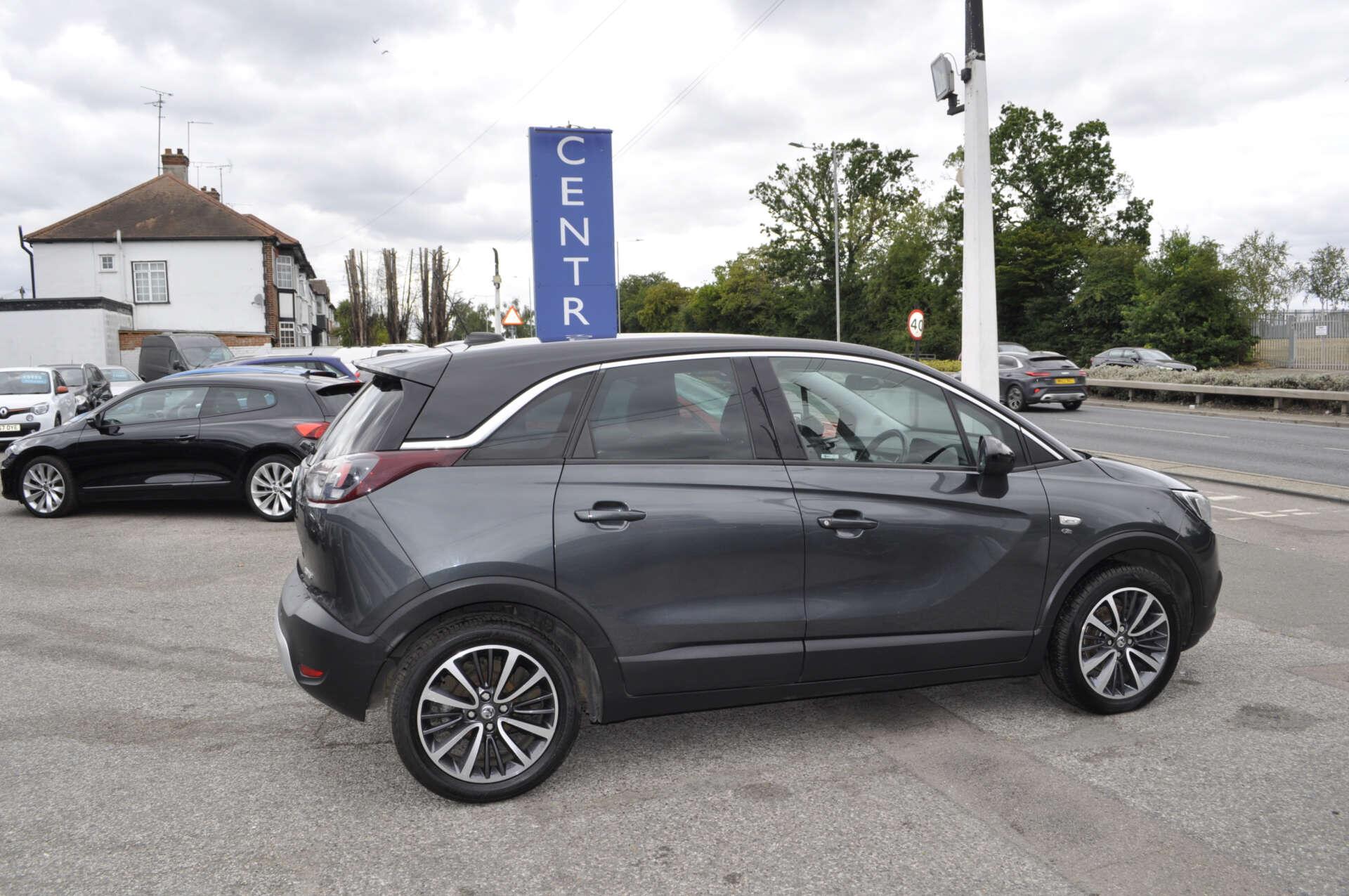 Vauxhall Crossland X view 10