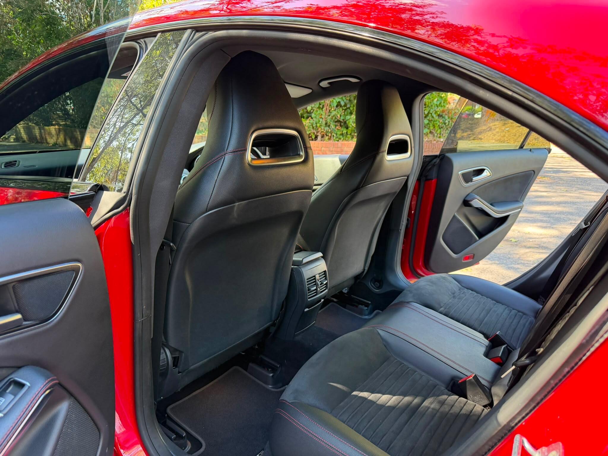 Mercedes-Benz CLA view 17