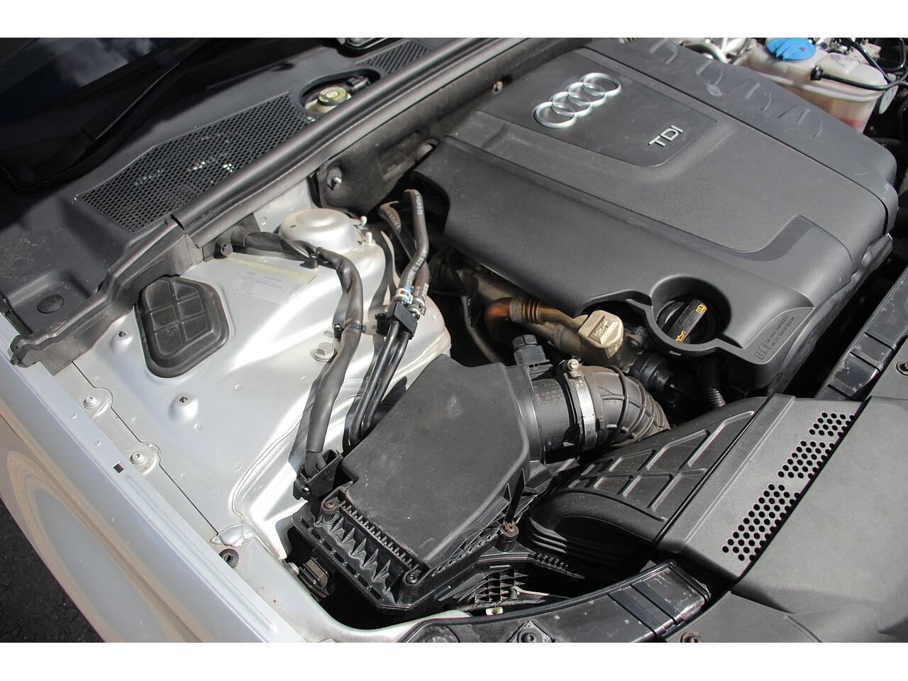 Audi A4 view 43