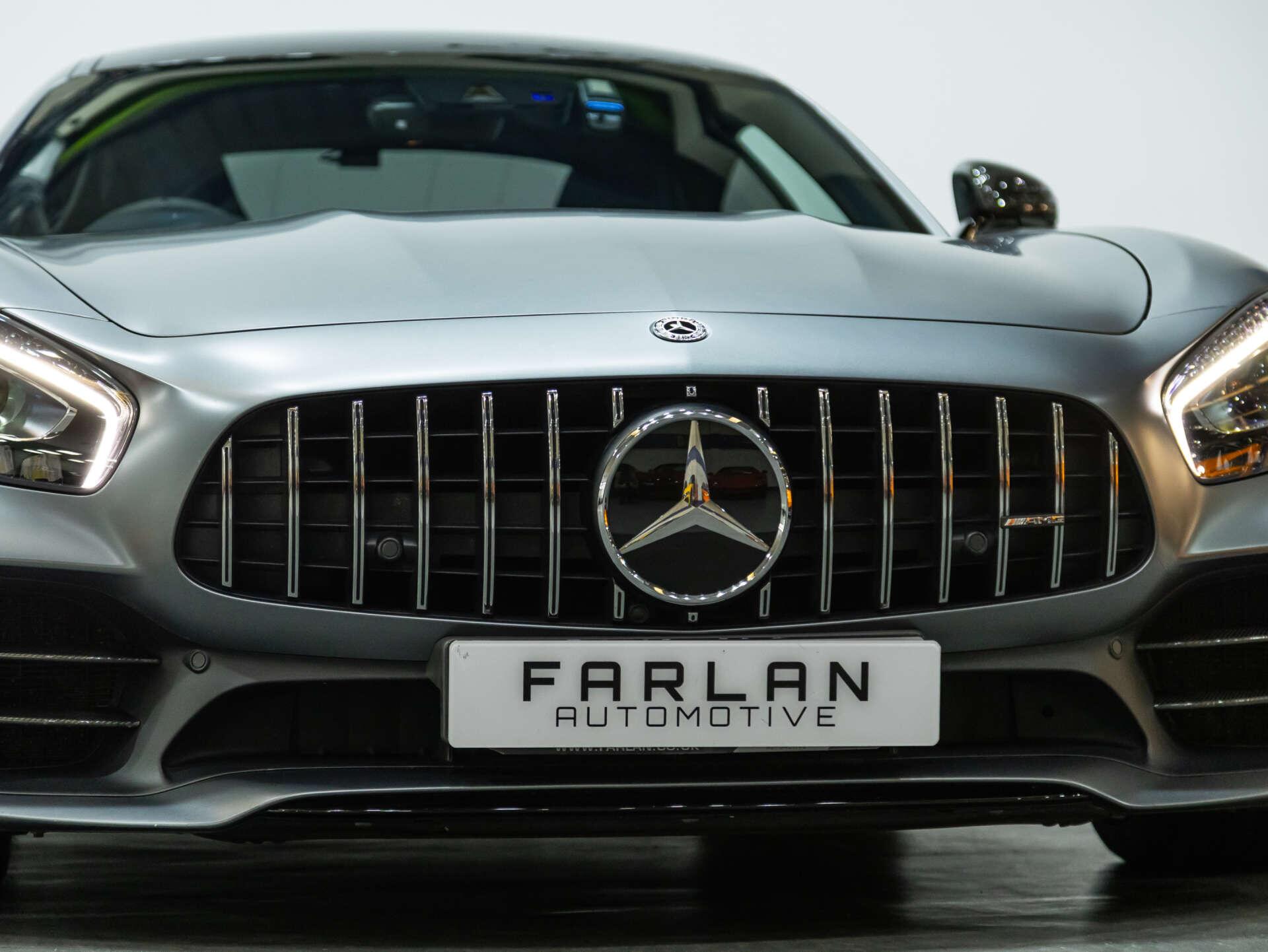 Mercedes-Benz Amg GT view 75