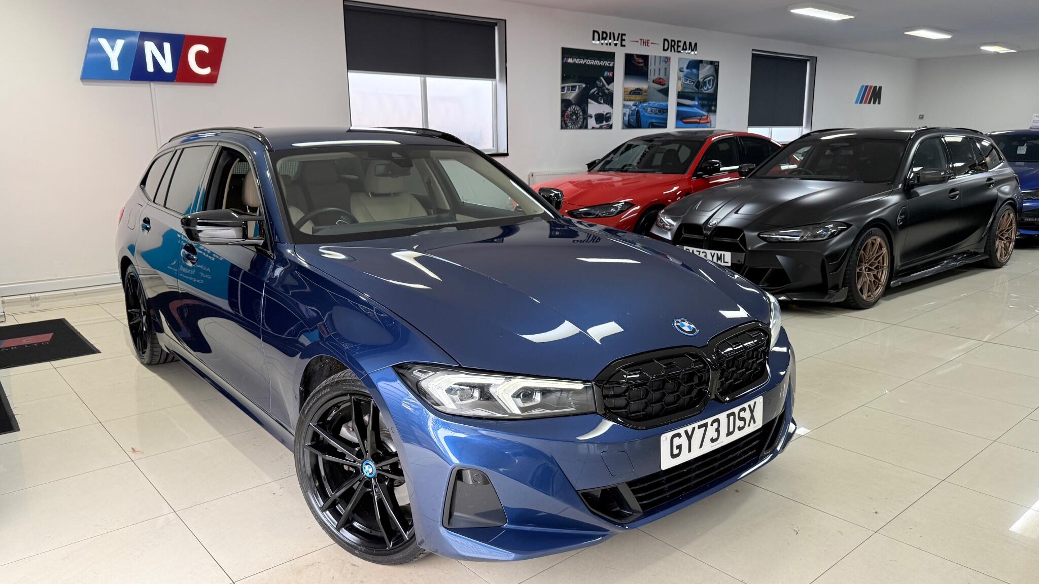BMW 3 Series view 30