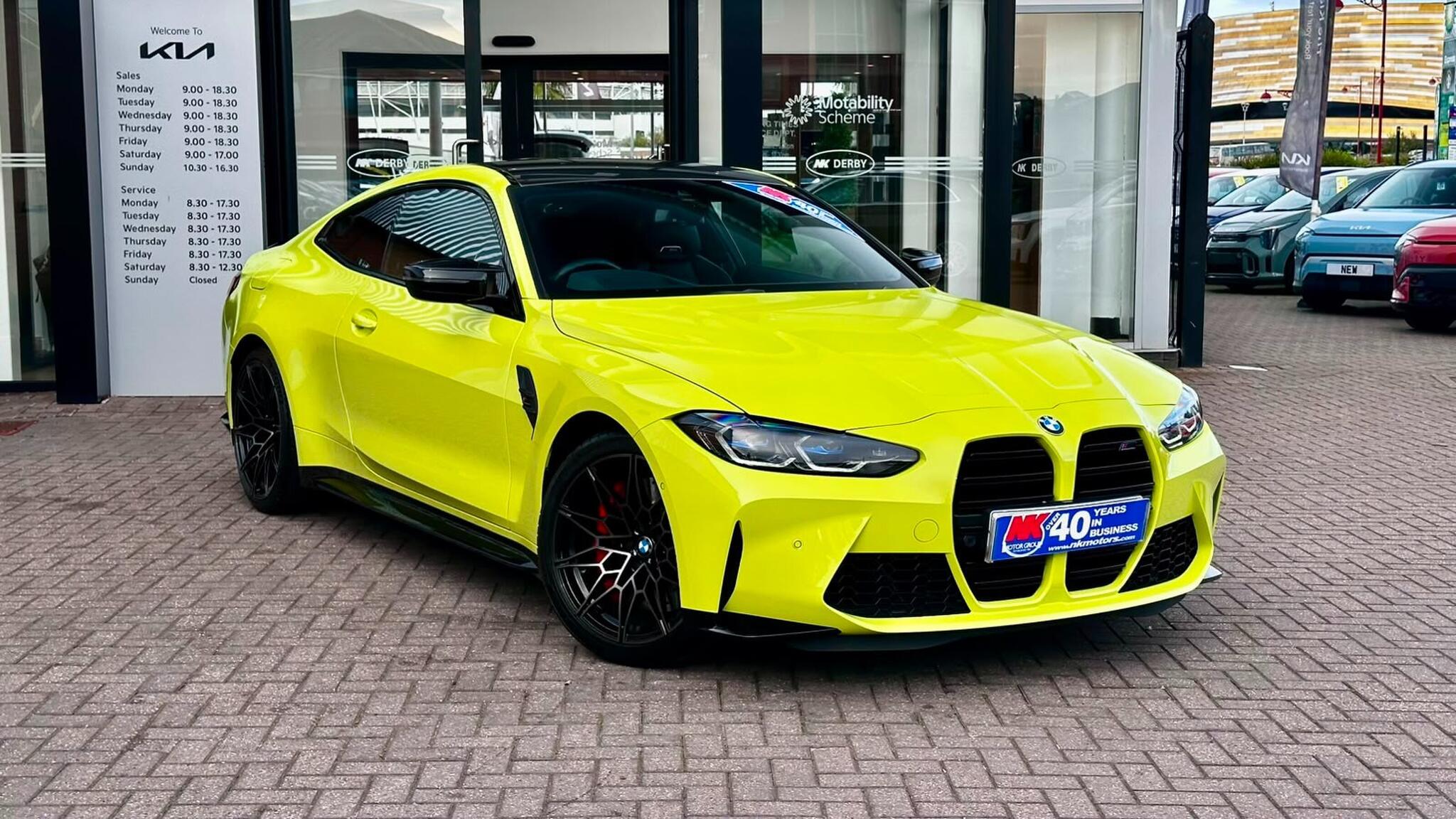 BMW M4 view 2