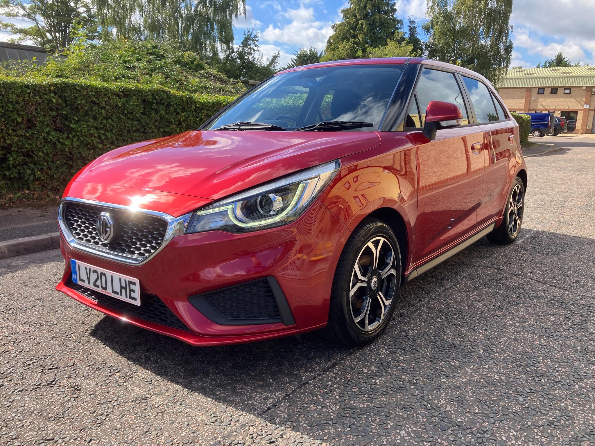 MG MG3 view 3