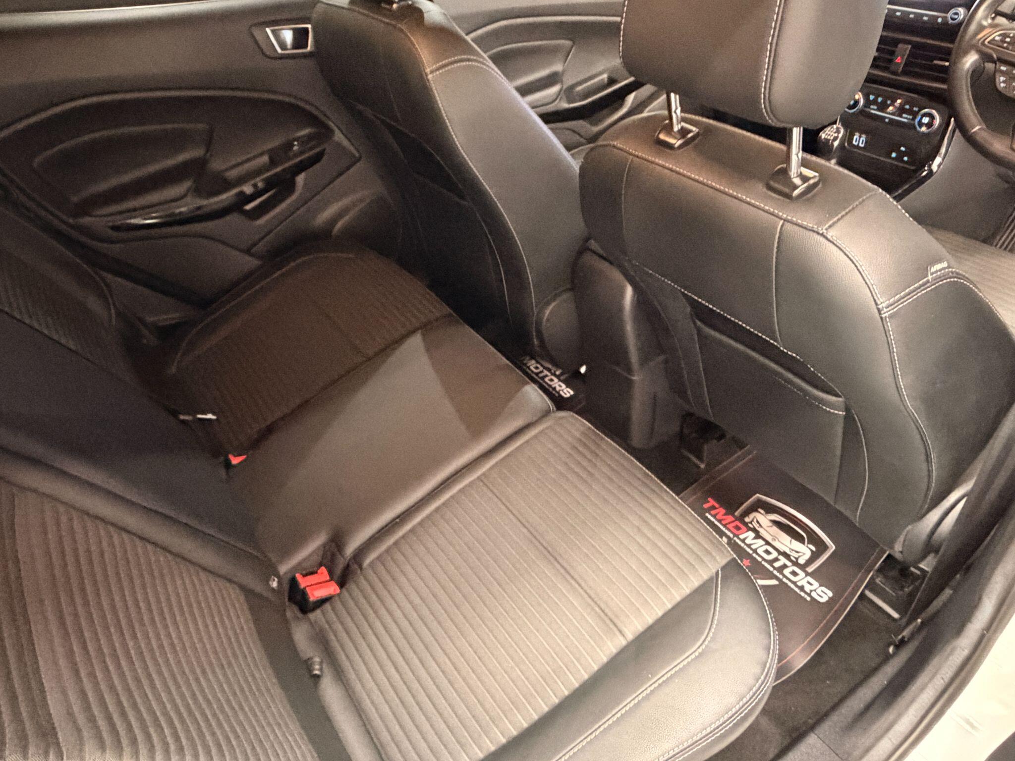 Ford Ecosport view 10