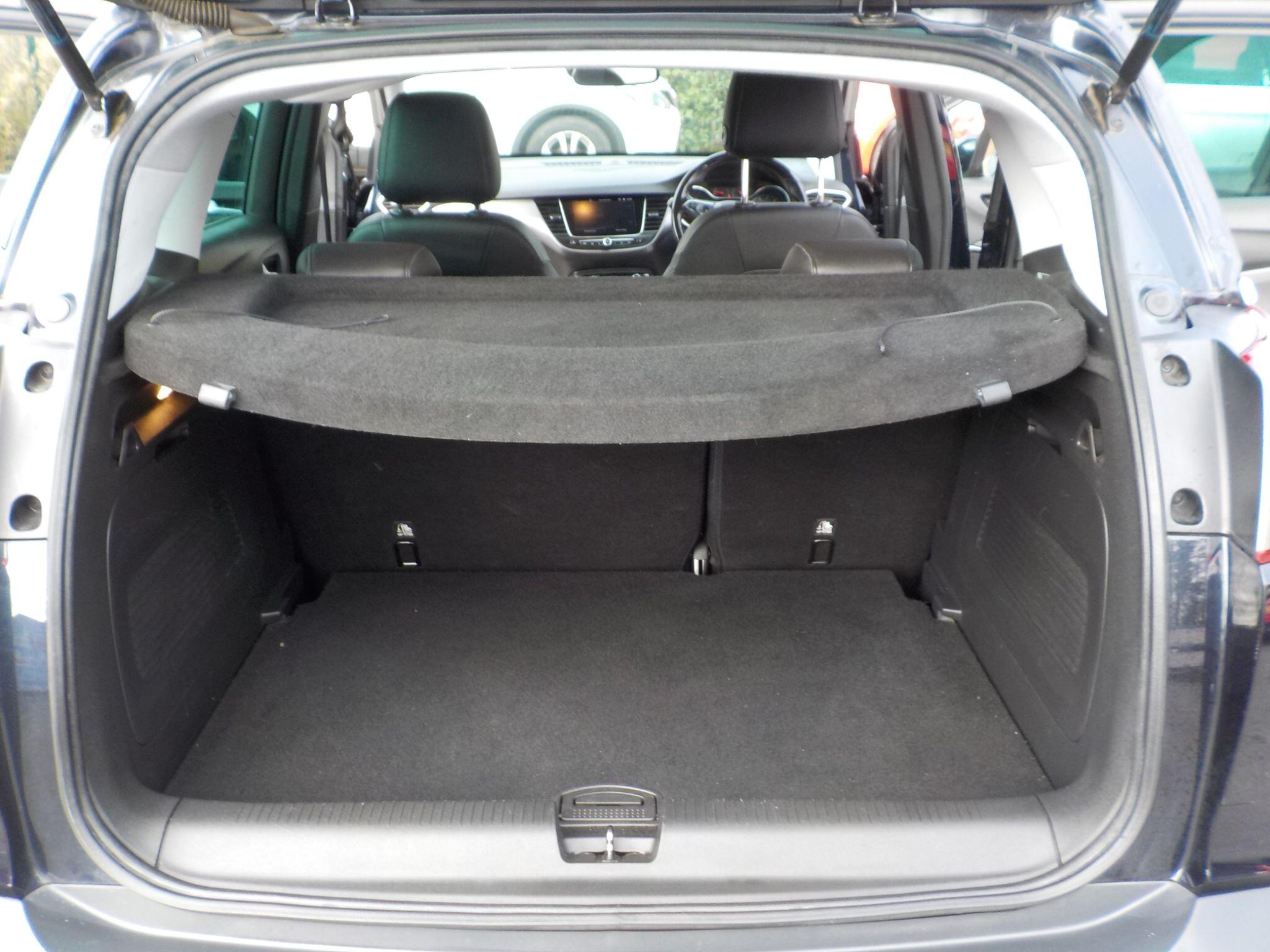 Vauxhall Crossland X 1.5 Turbo D ecoTEC Tech Line Nav Euro 6 (s/s) 5dr