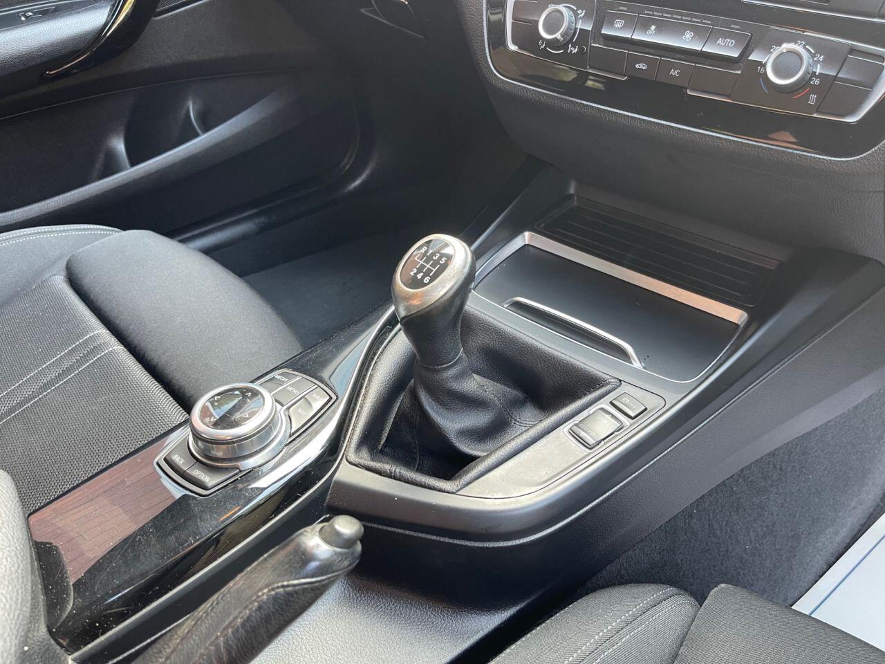 BMW 1 Series view 12
