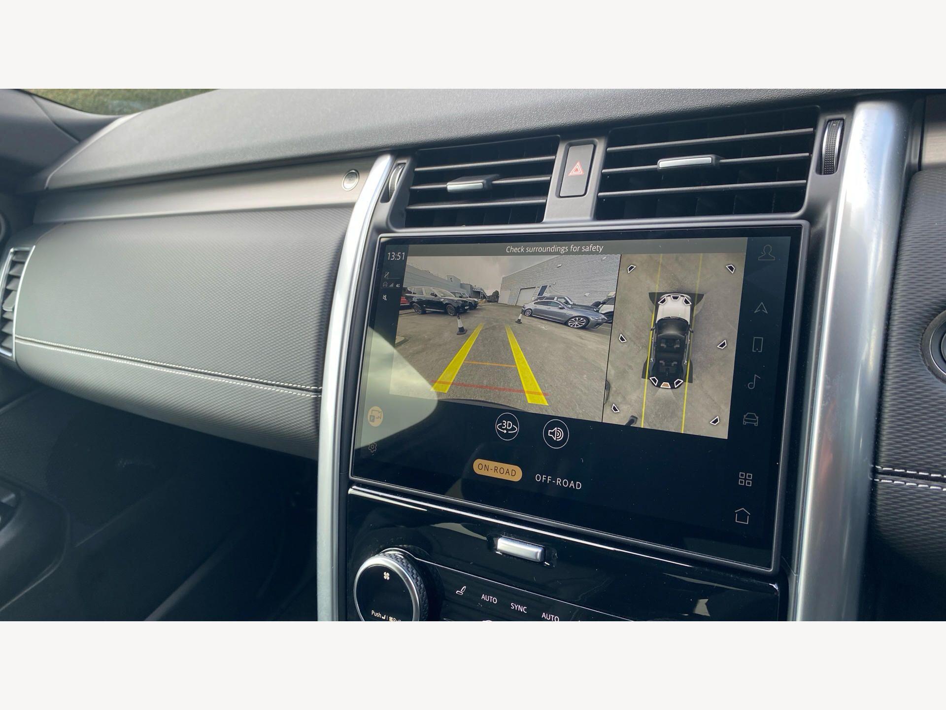 Land Rover Discovery view 14