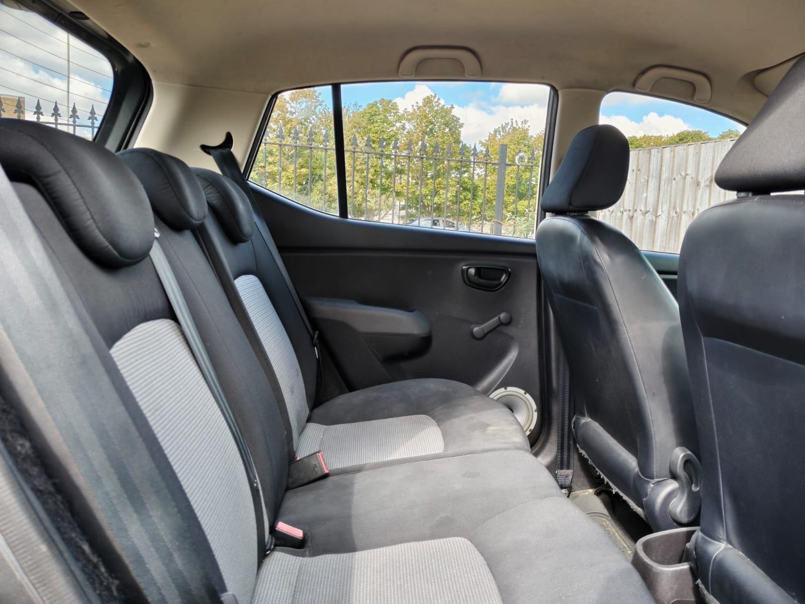 Hyundai i10 view 17