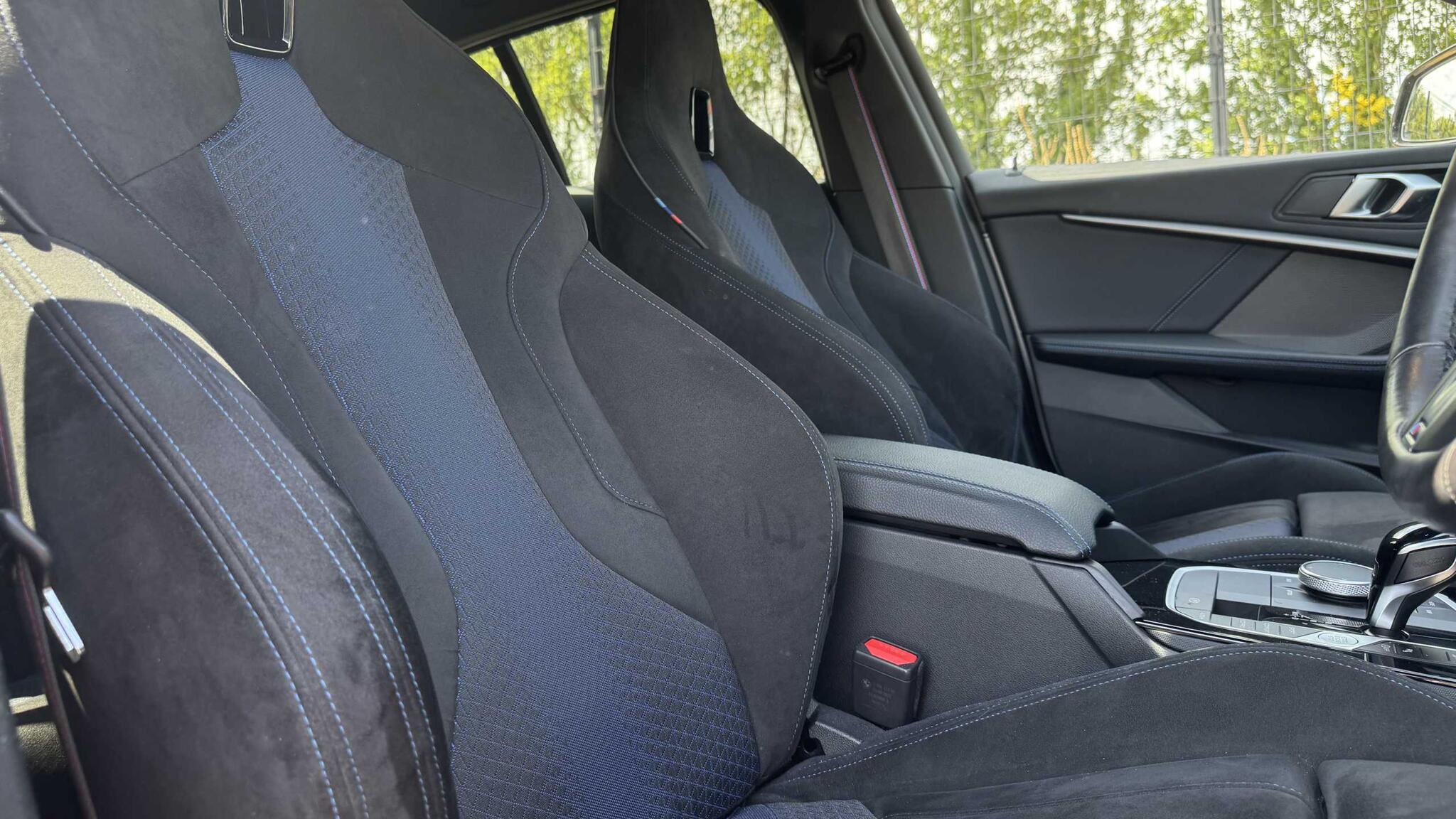 BMW 1 Series view 14