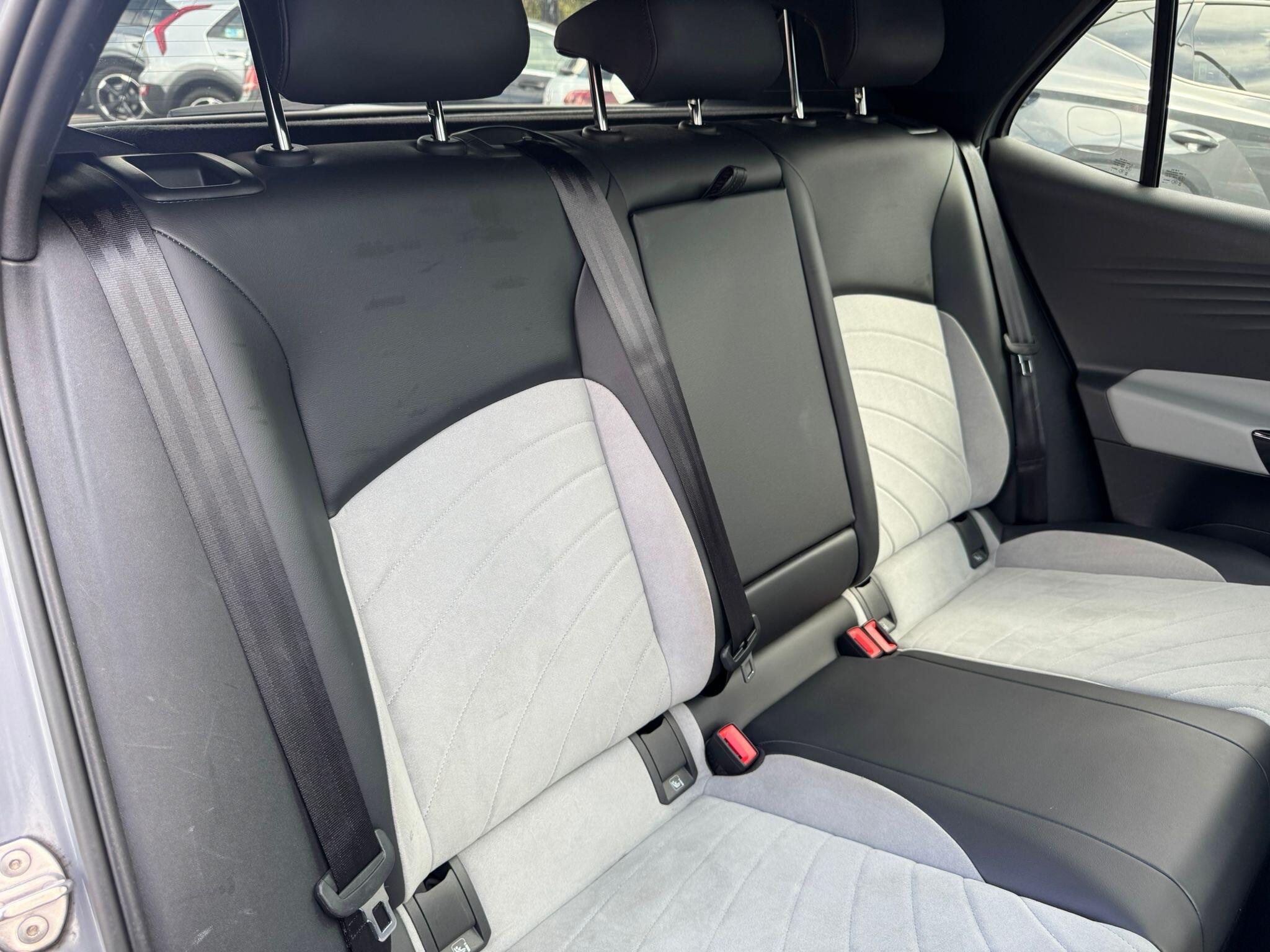 Volkswagen Id.3 view 41