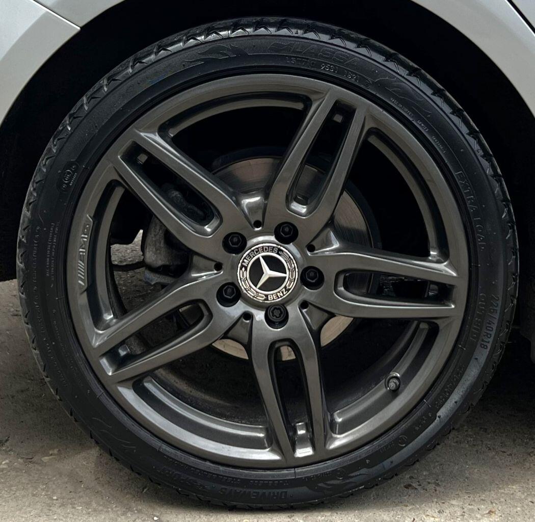 Mercedes-Benz B Class view 10