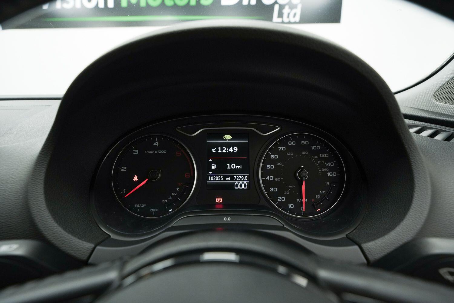 Audi A3 view 24