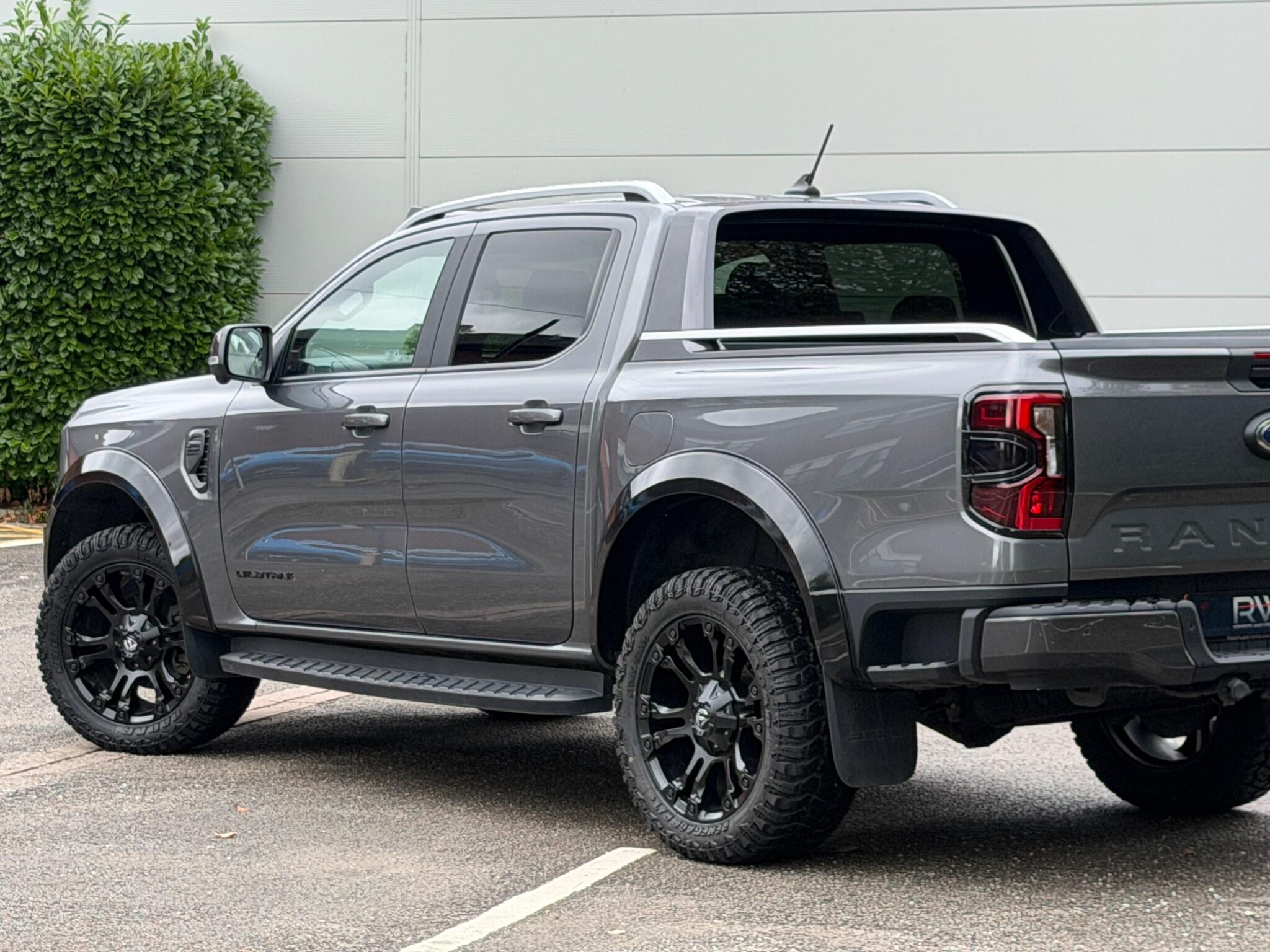Ford Ranger view 40
