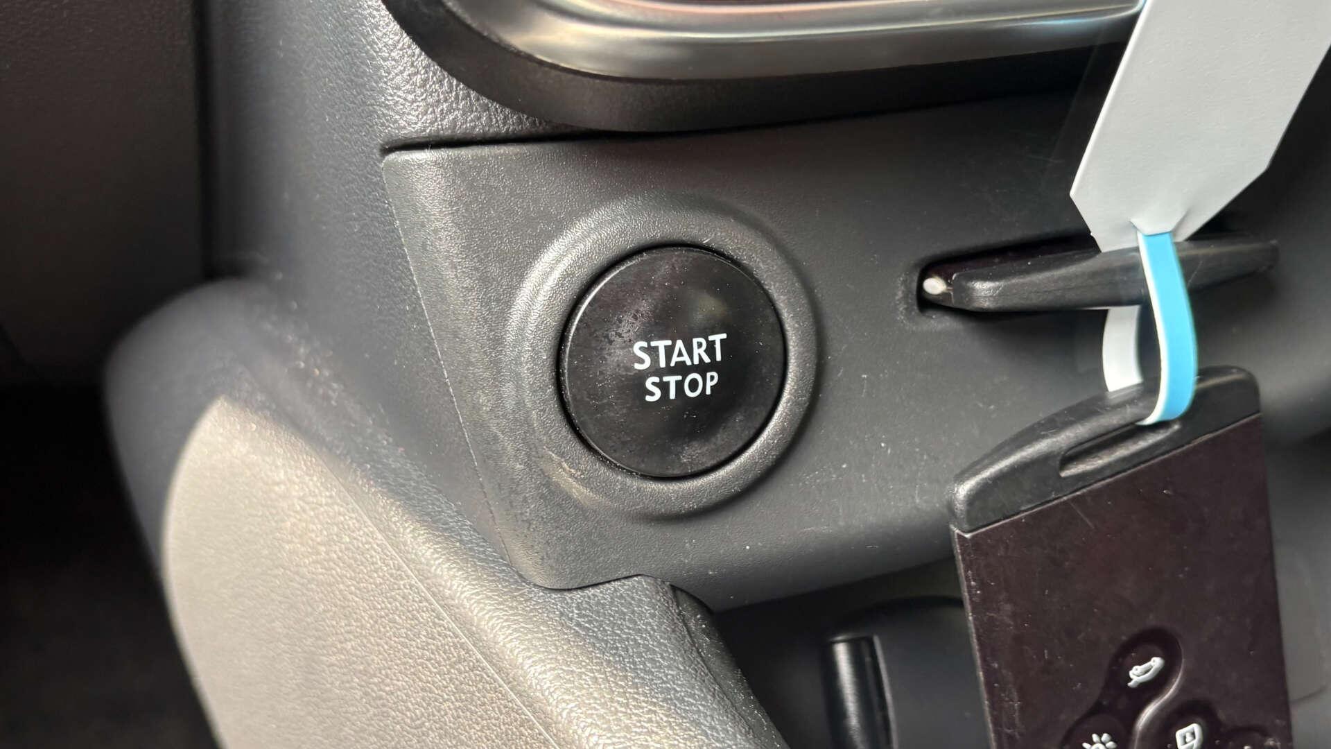 Renault Clio view 29