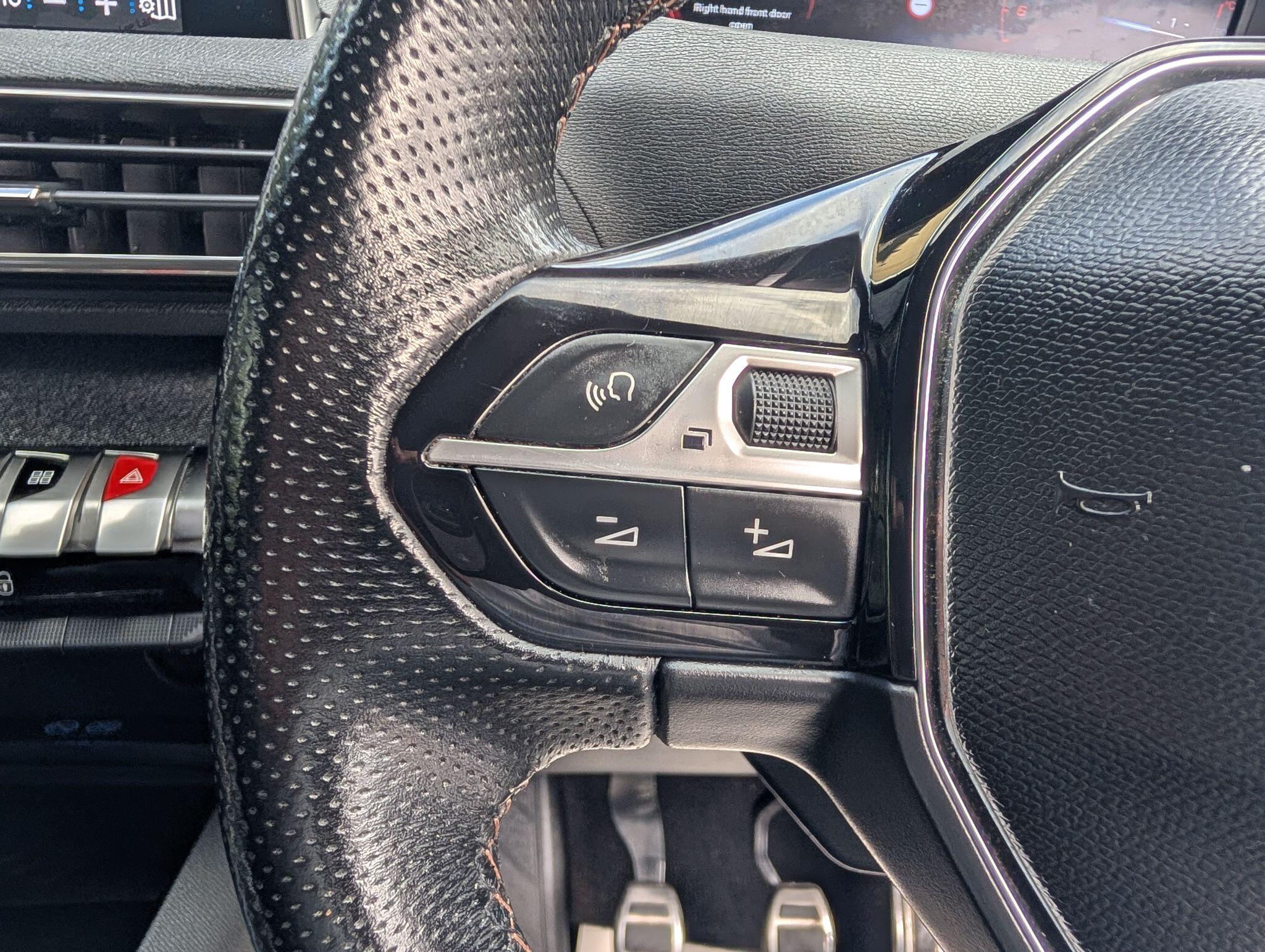 Peugeot 3008 view 25