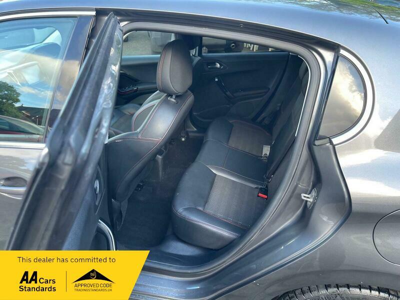 2019 Peugeot 208 1.2 PureTech GPF GT Line Euro 6 (s/s) 5dr • 79,162 miles image 48