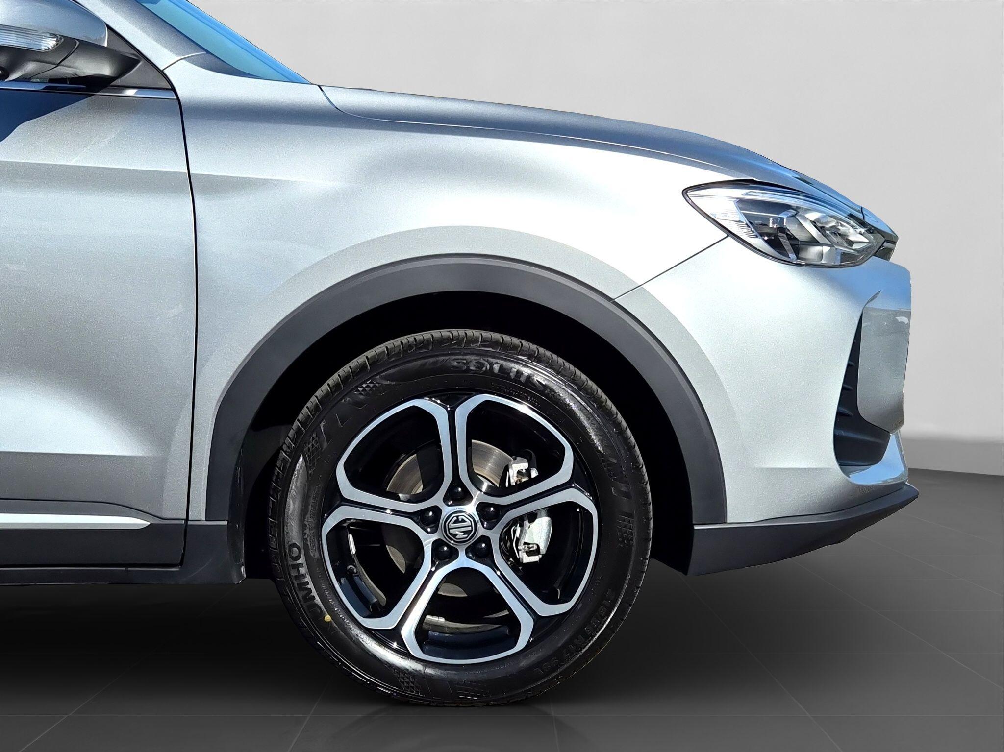 MG ZS