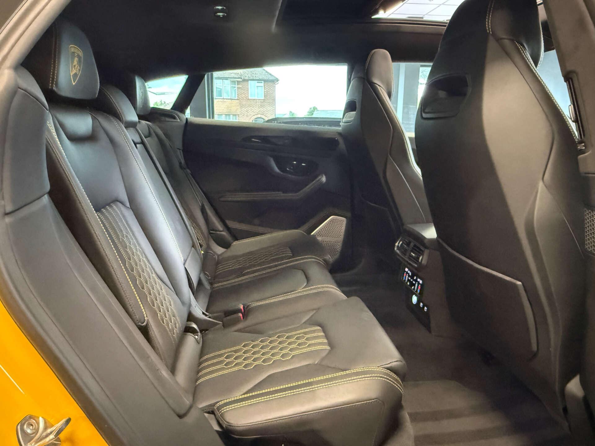 Lamborghini Urus view 13
