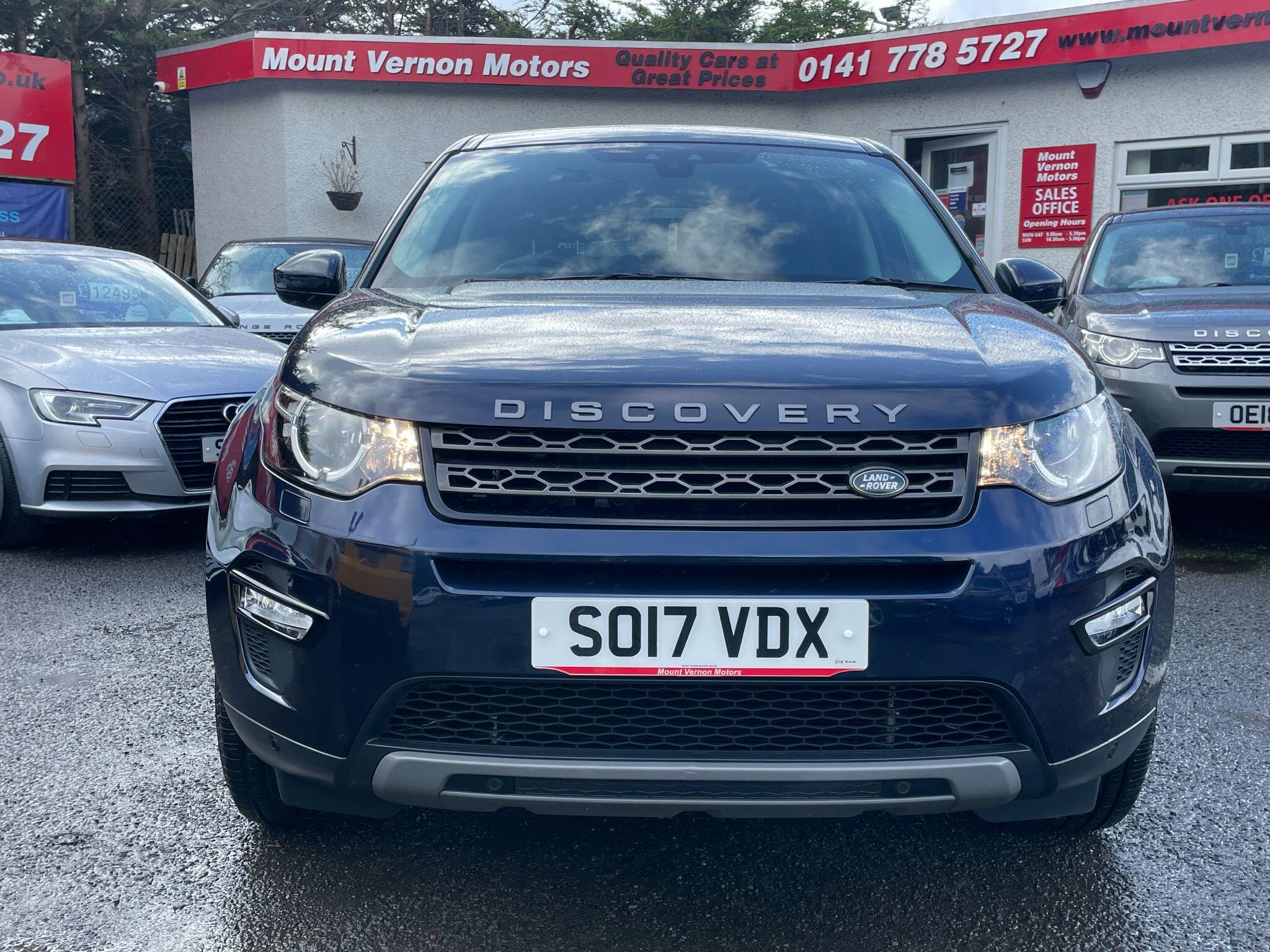 Land Rover Discovery Sport view 18