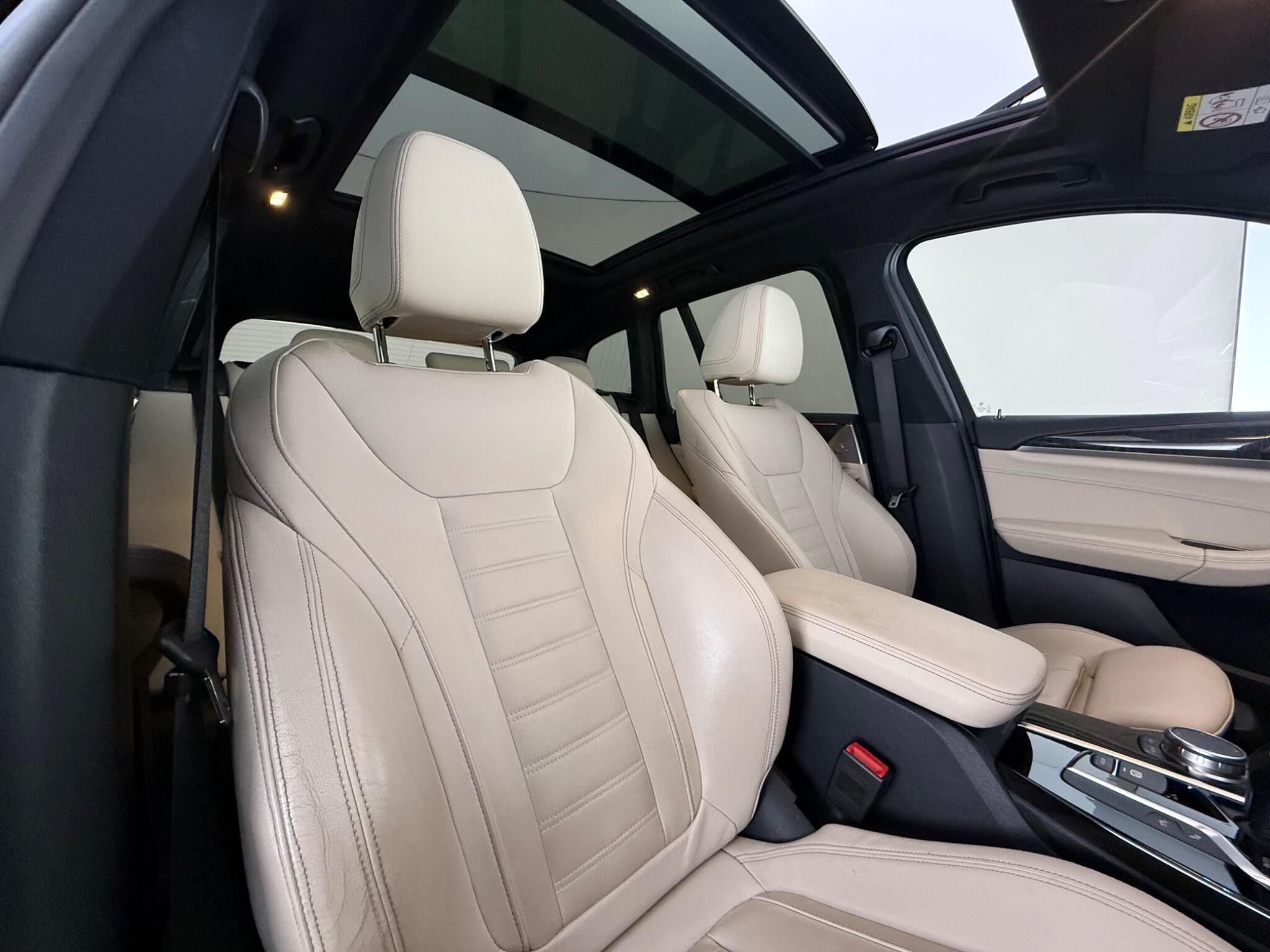 BMW X3 view 32