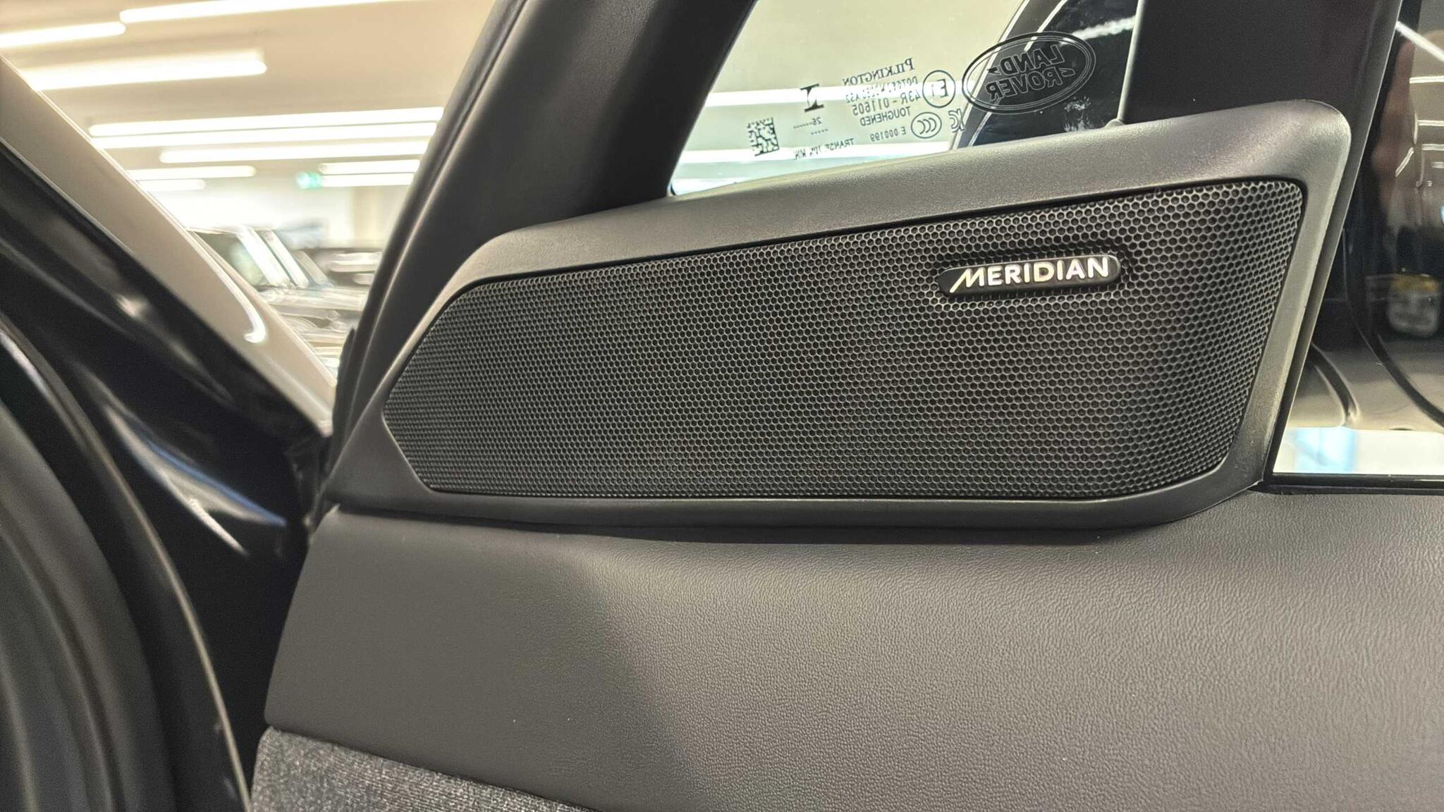 Land Rover Range Rover Sport view 33