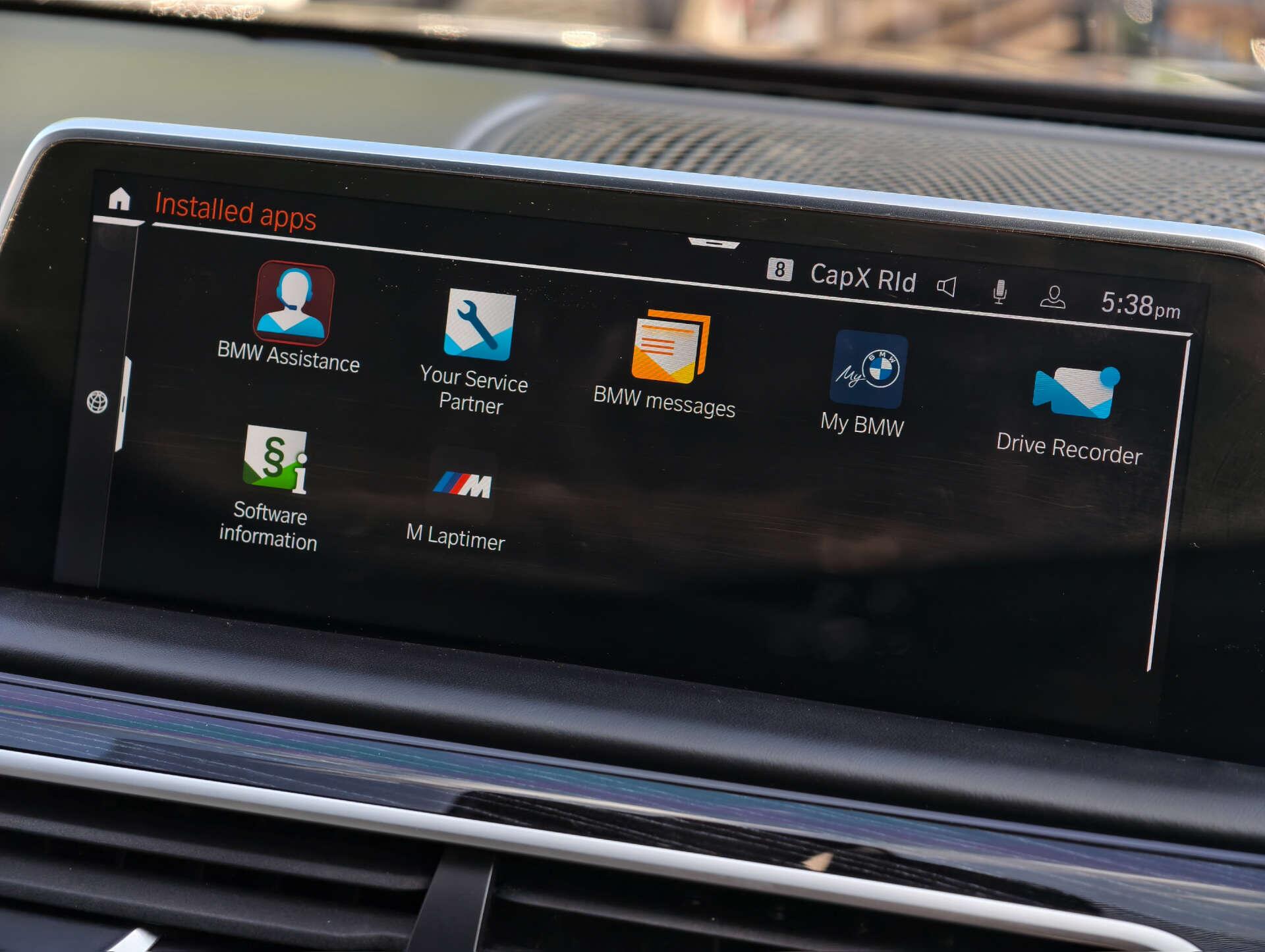 BMW 7 Series view 44