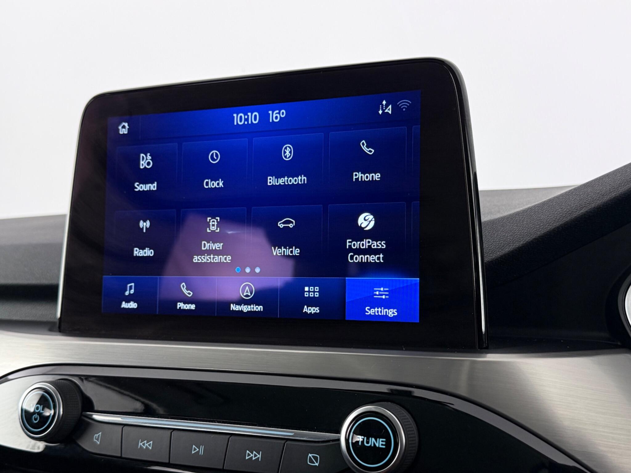 Ford Kuga view 28