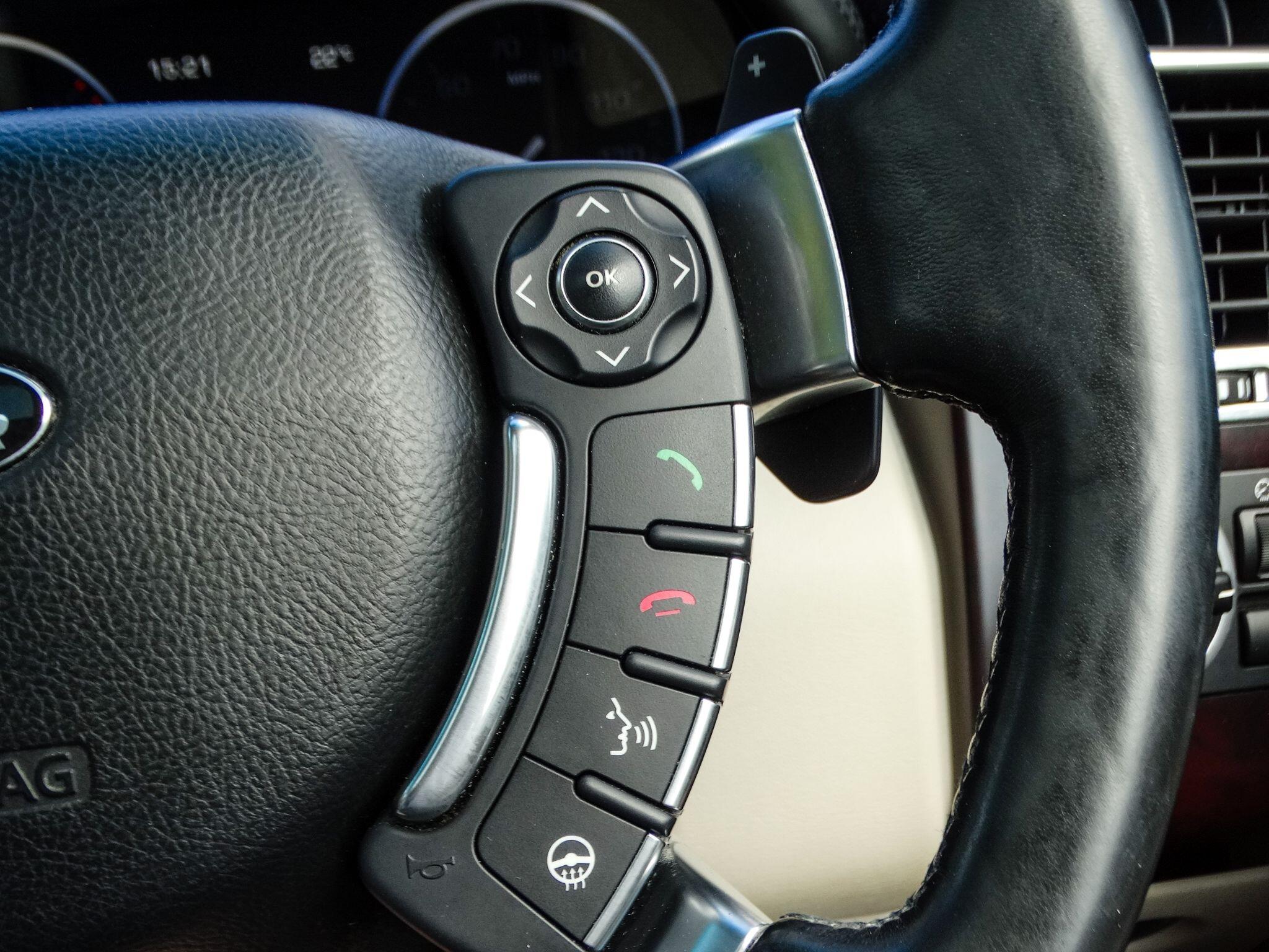 Land Rover Range Rover view 31