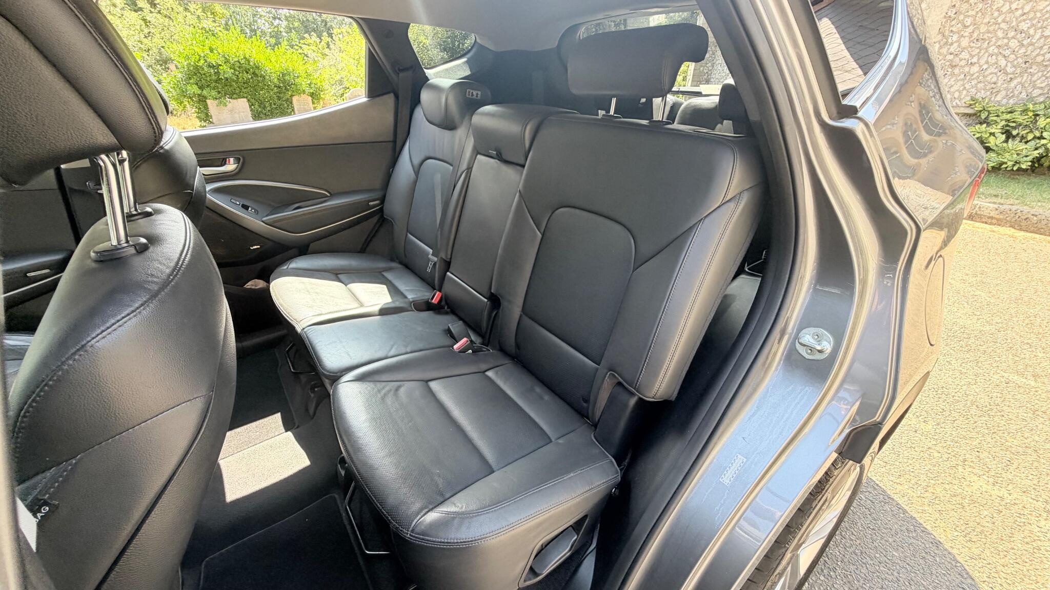 Hyundai Santa Fe view 33