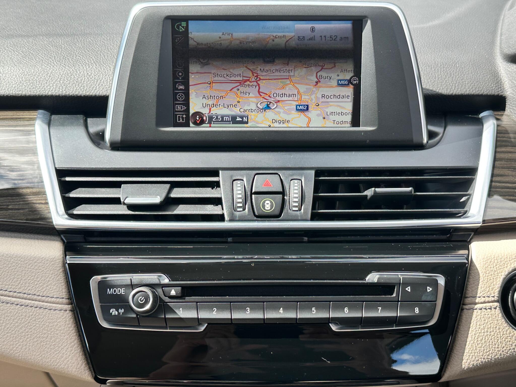 BMW 2 Series Active Tourer view 26