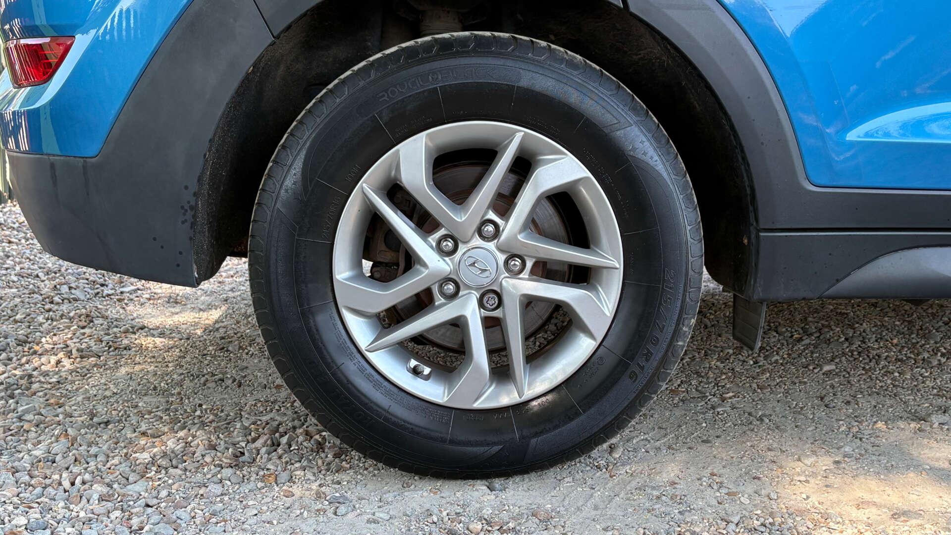 Hyundai Tucson view 26