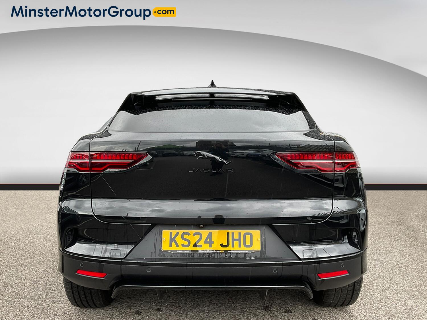 Jaguar I-Pace view 3