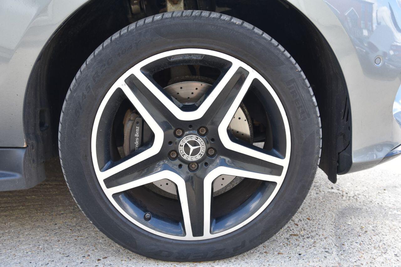 Mercedes-Benz Gle view 69