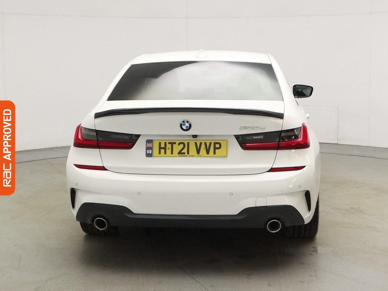 BMW 3 Series view 9