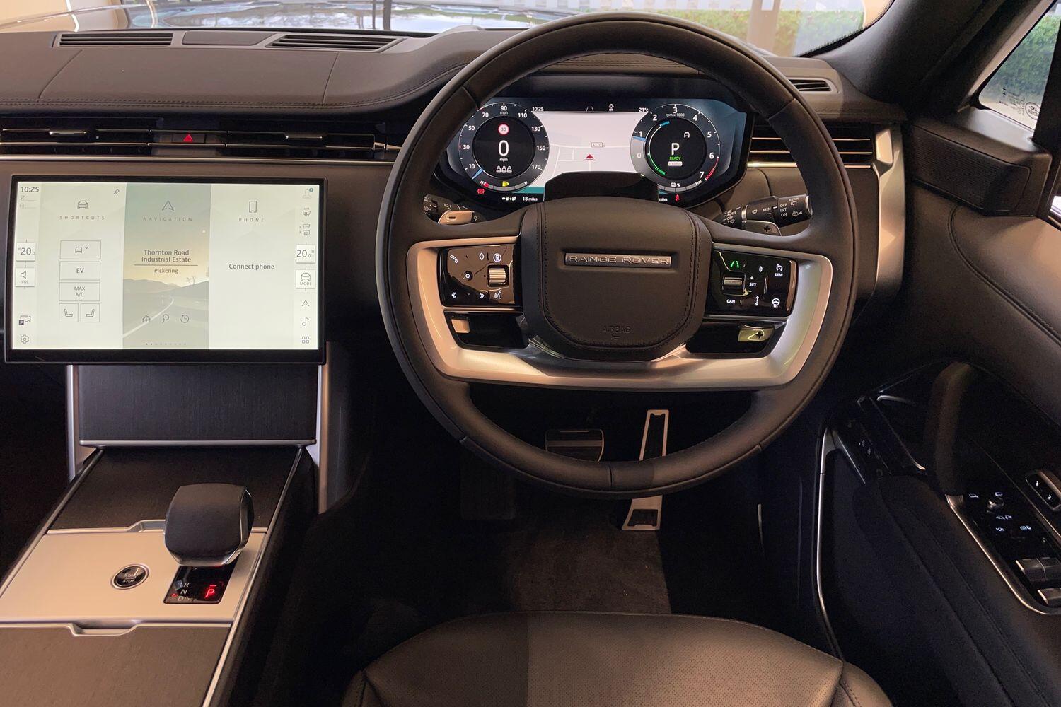Land Rover Range Rover view 11