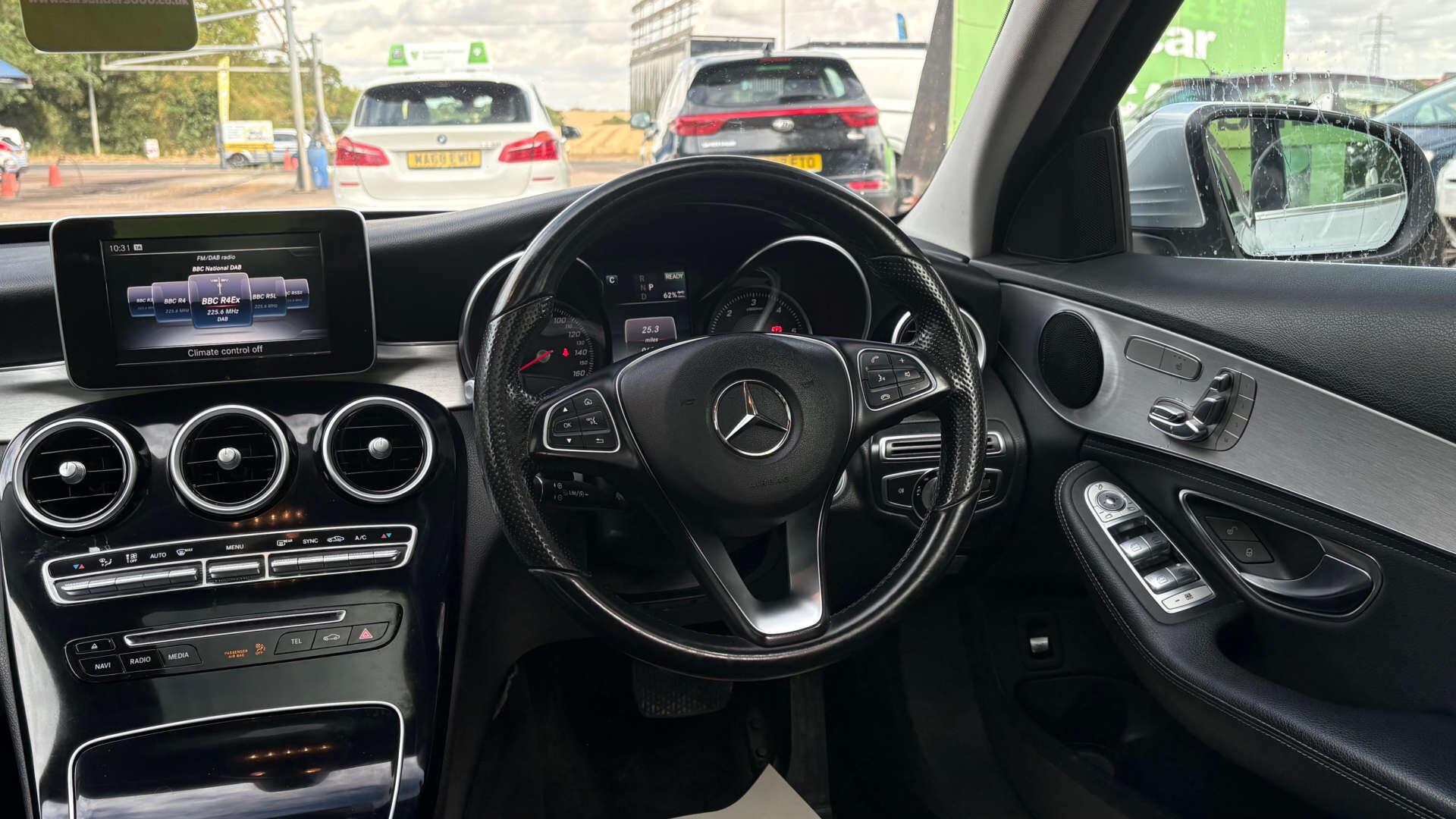 Mercedes-Benz C-Class view 16