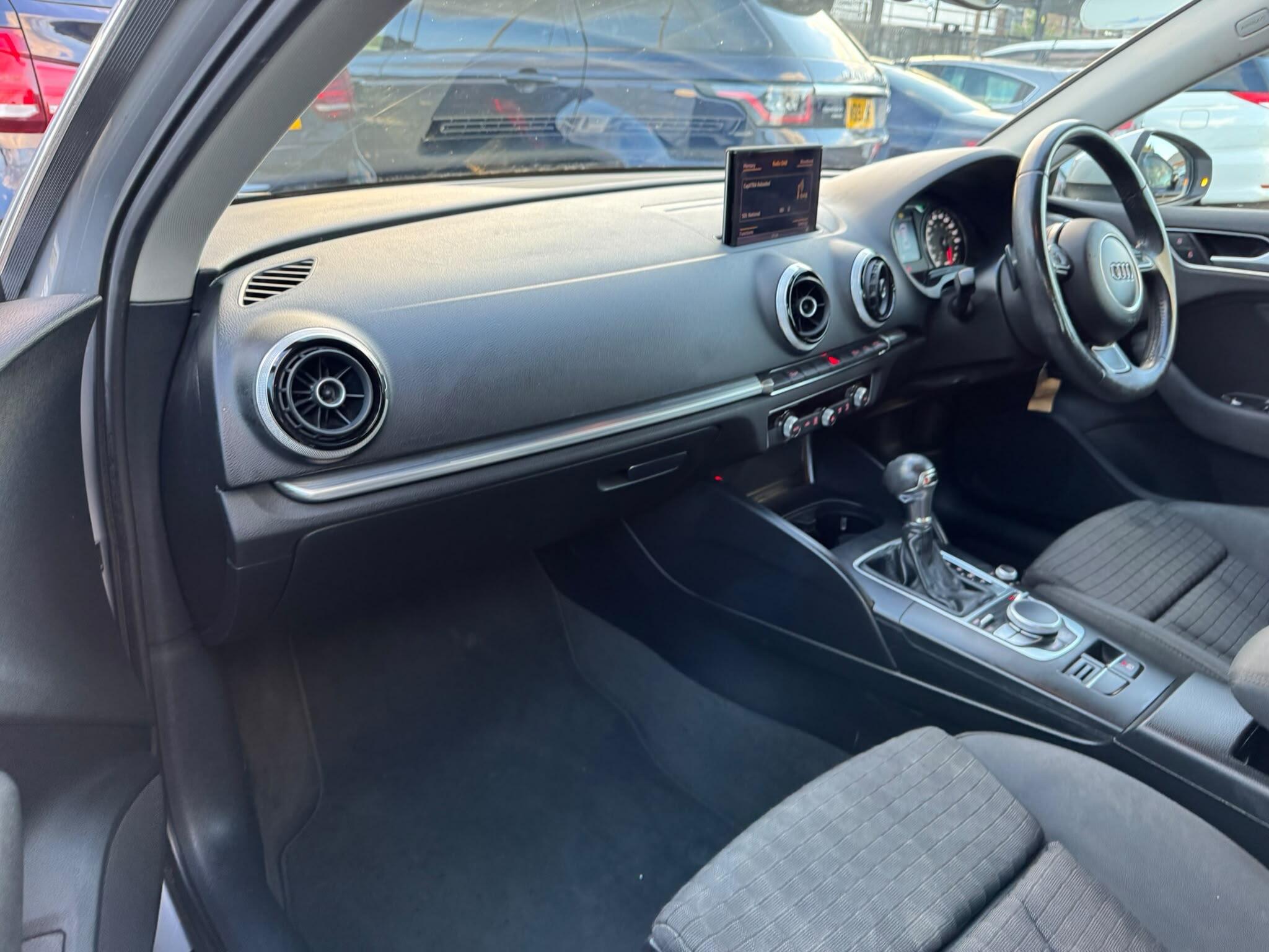Audi A3 view 40