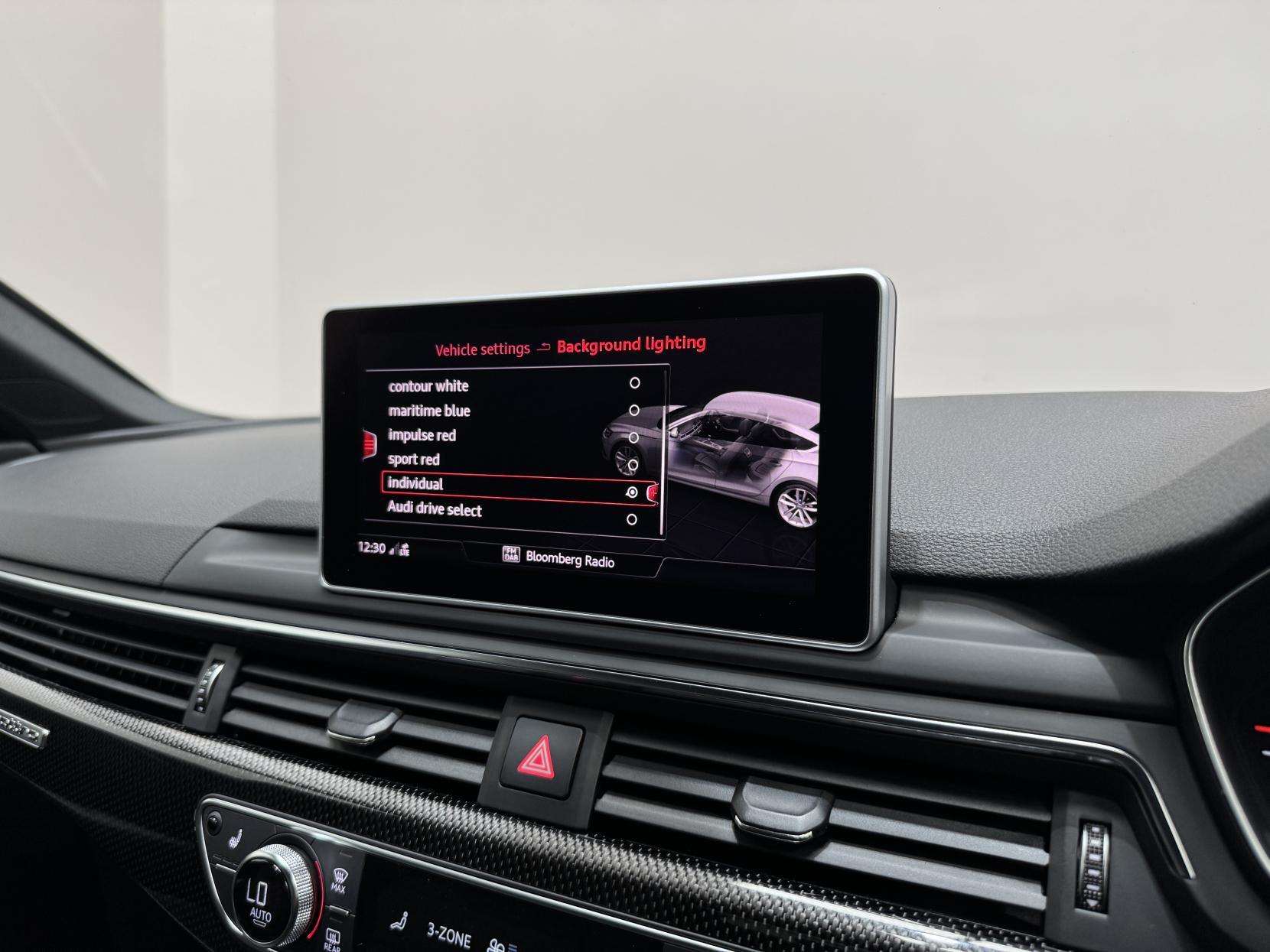 Audi S5 view 27