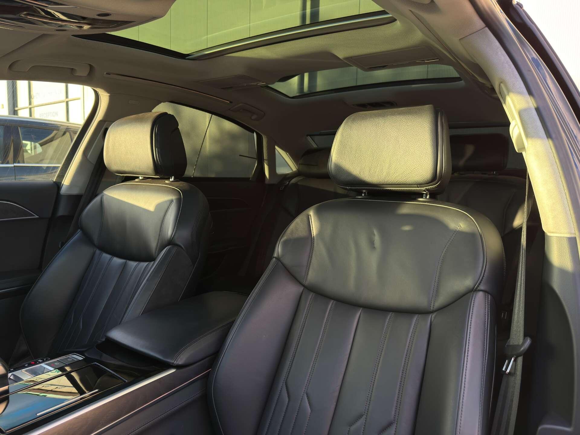 Audi A8 view 58